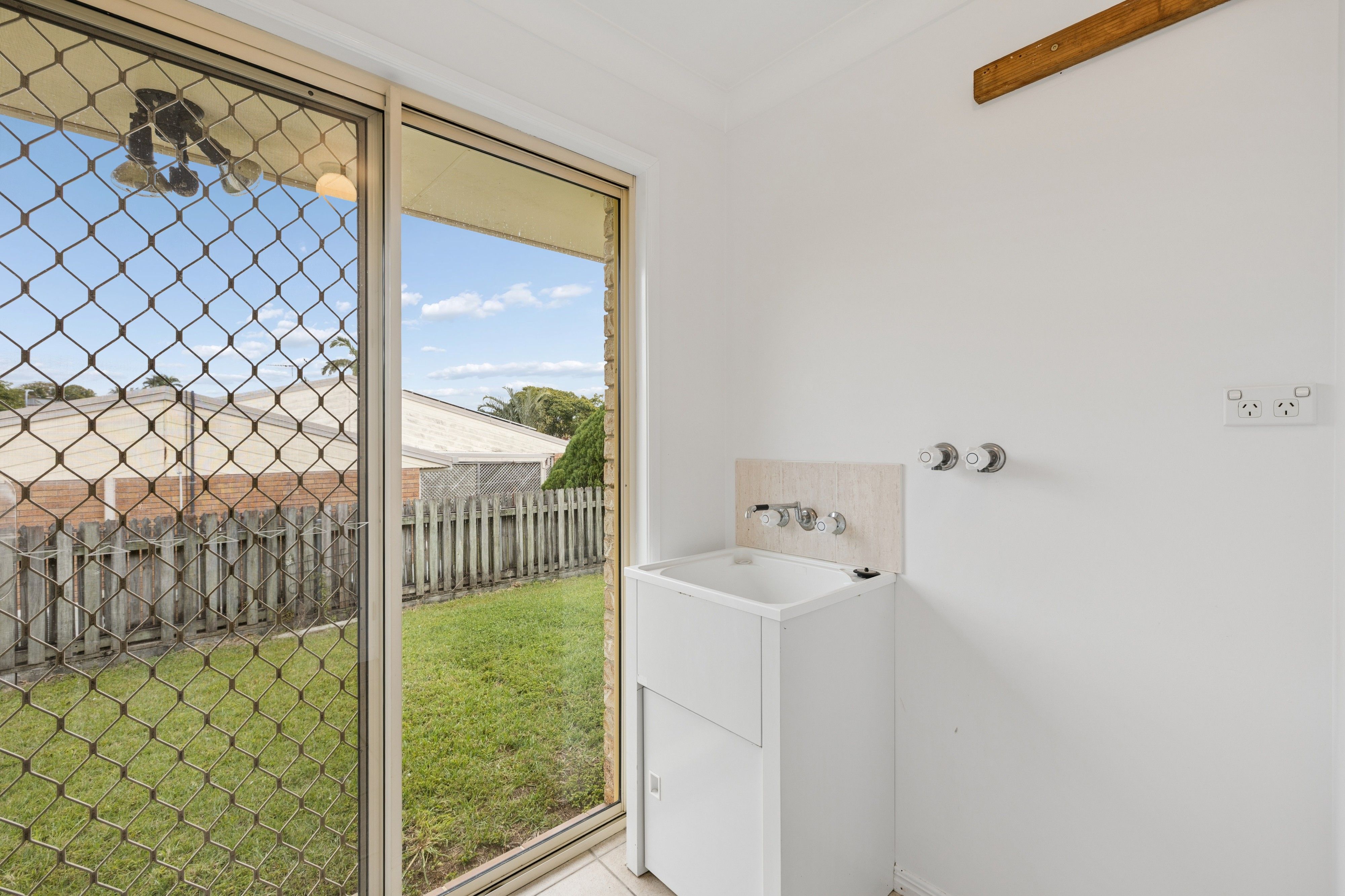 18 Tralee Street — photo 18 of 23