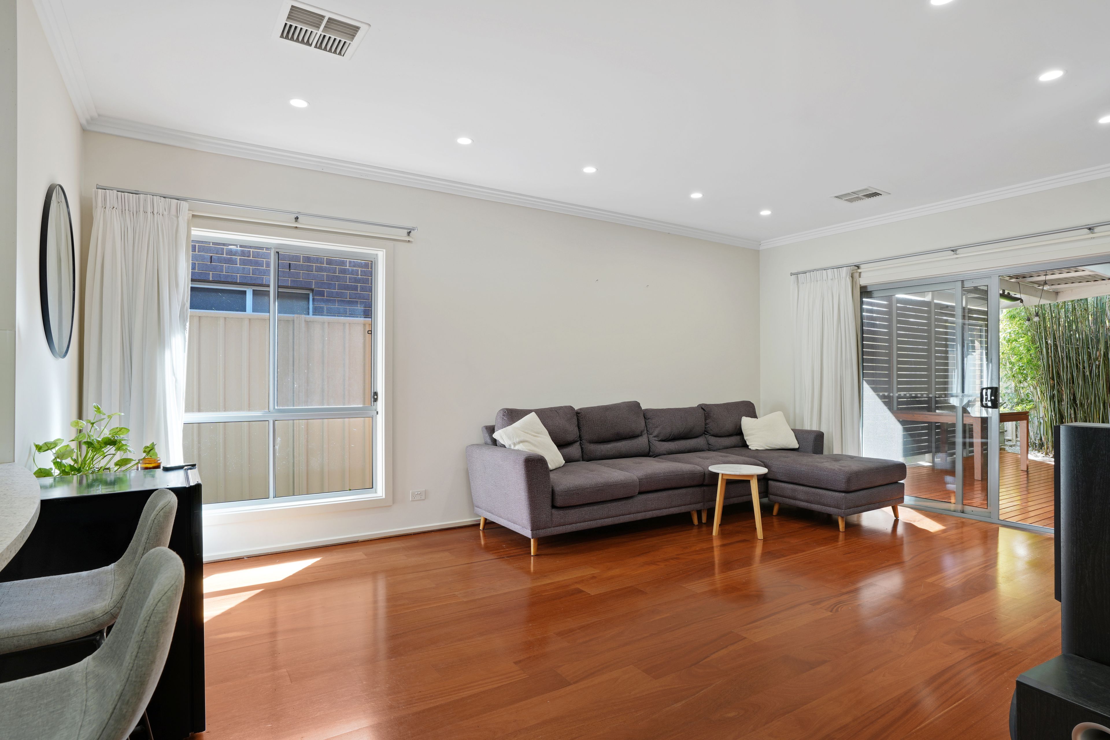 3 Cowra Crescent — photo 6 of 26