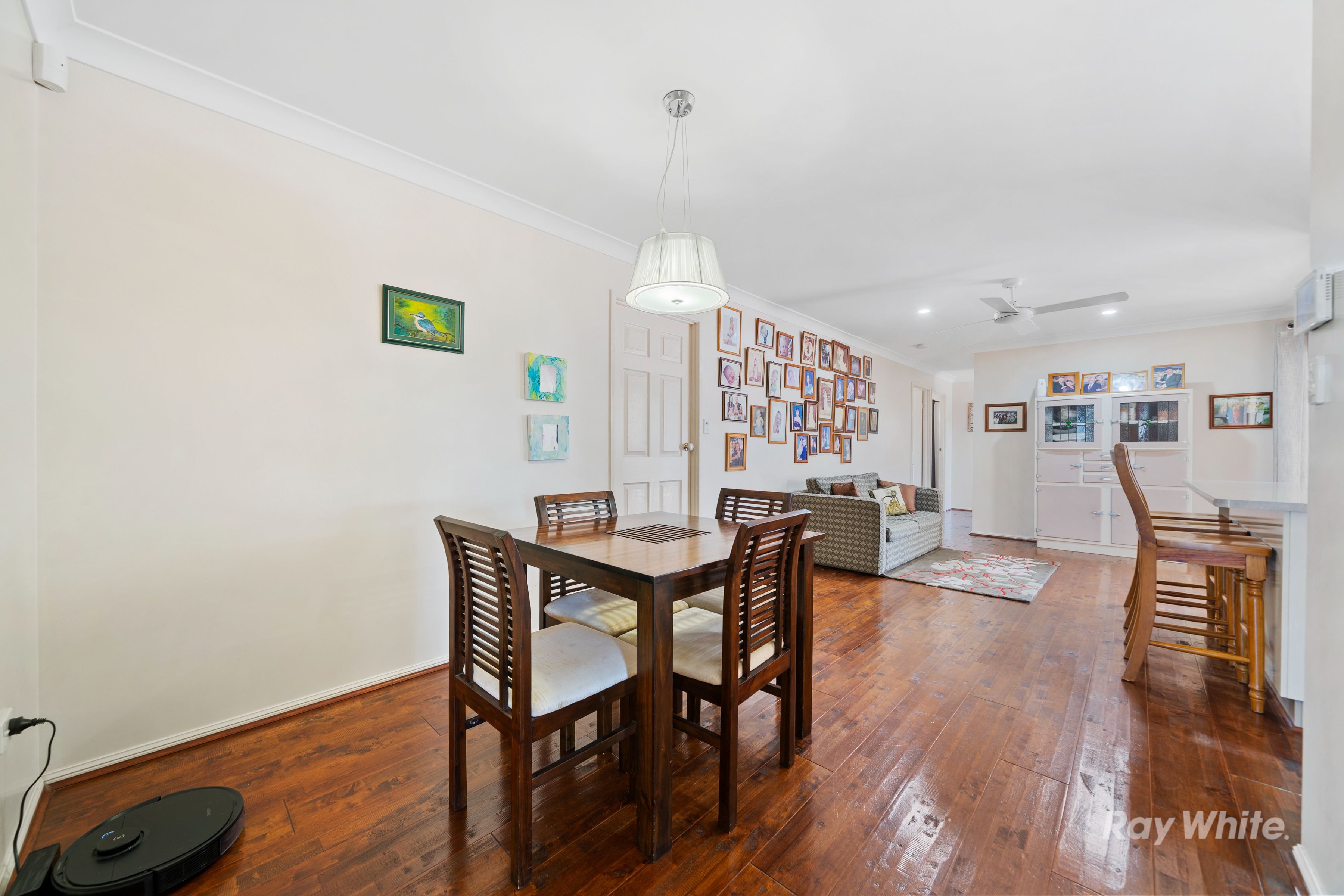27 Robert Stanley Drive, Mount Warren Park, QLD 4207