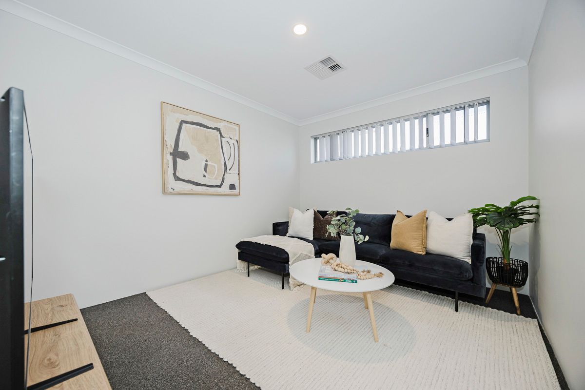 21 Bryde Mews — photo 10 of 29