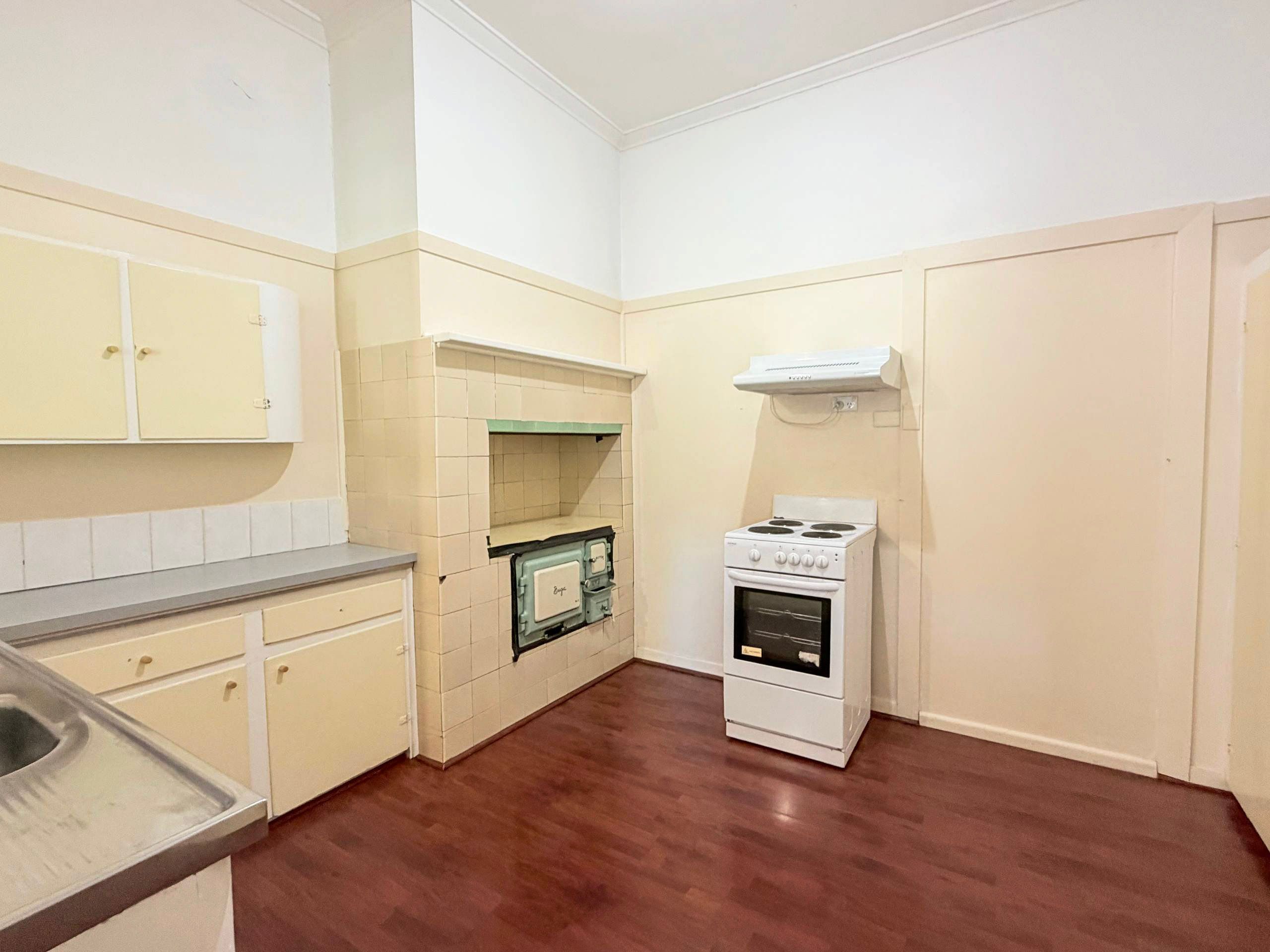 2/9 Clarinda Street, Parkes, NSW 2870