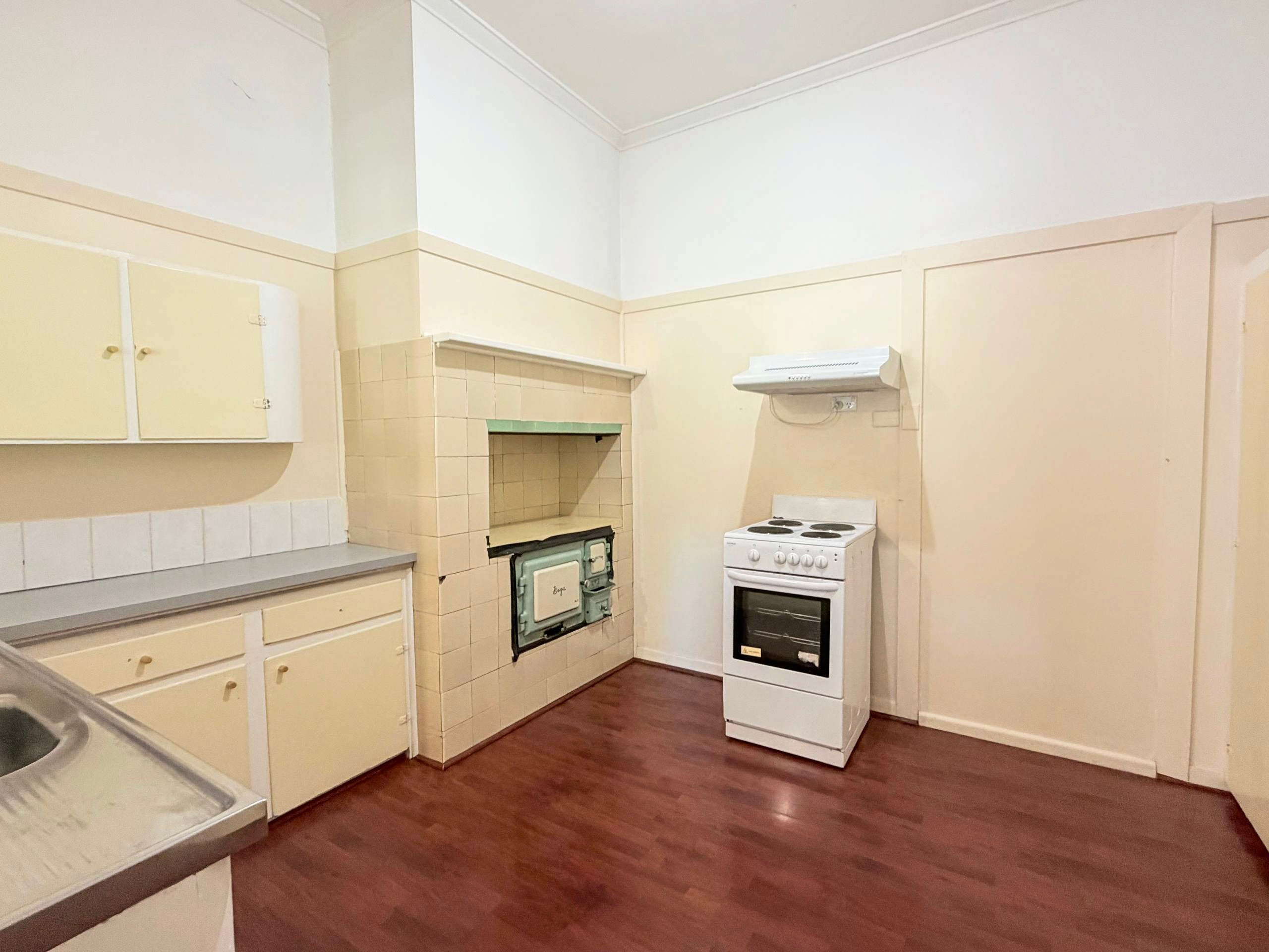 2/9 Clarinda Street, Parkes, NSW 2870