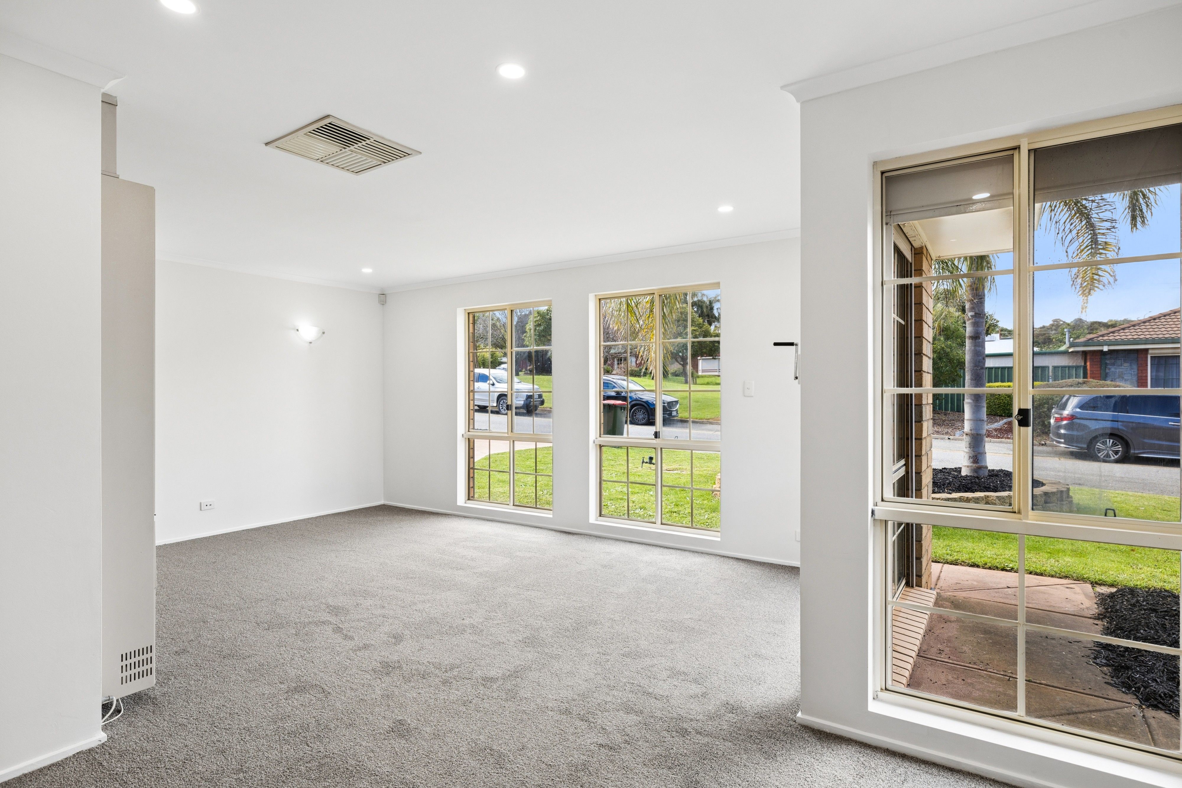 4 Marika Court — photo 4 of 23