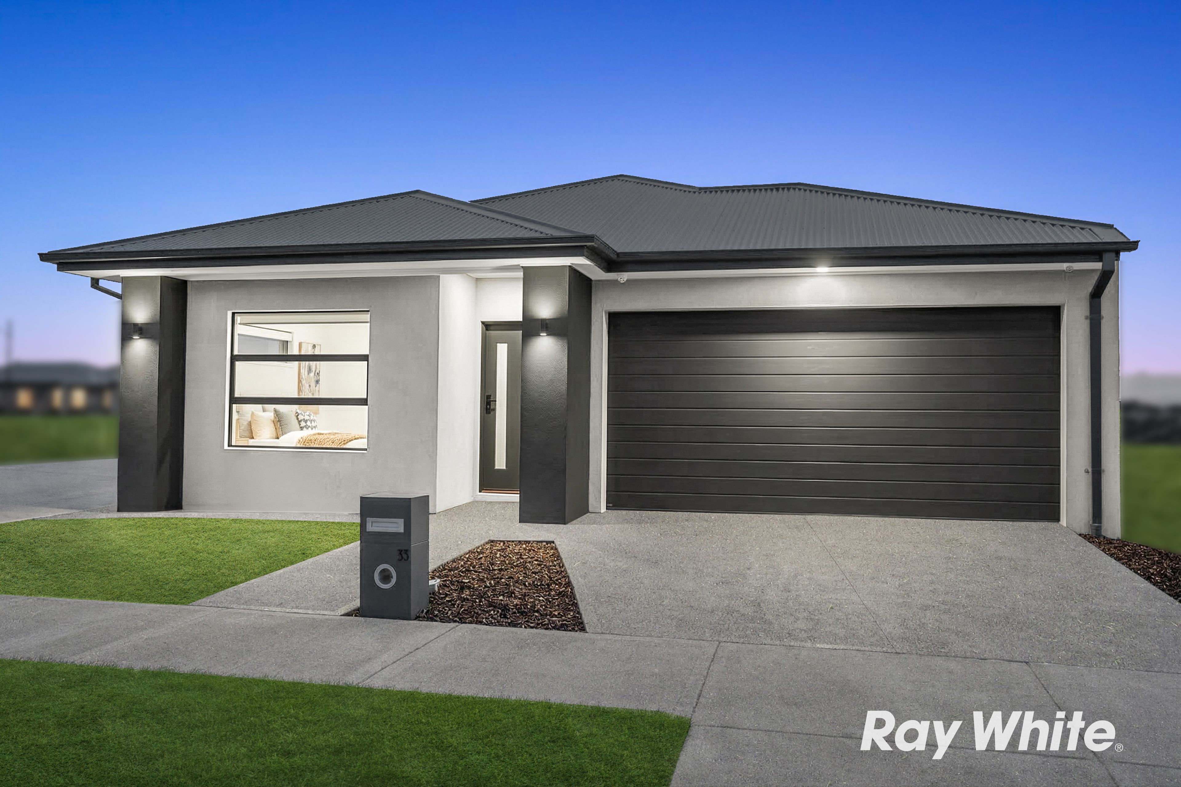 22 Hopetoun Crescent — photo from Ray White Donnybrook