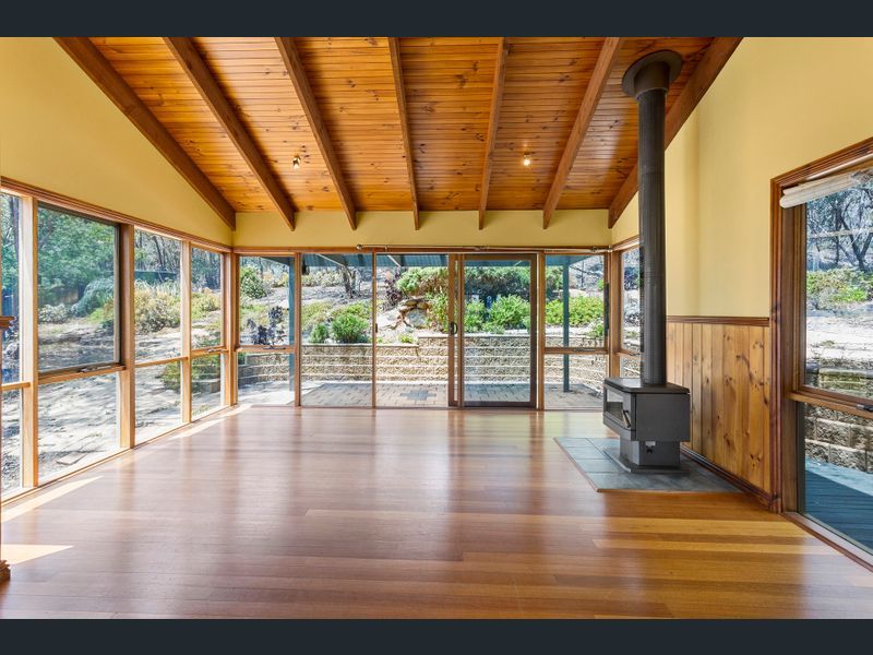 14 Deakin Drive, Flora Hill, VIC 3550