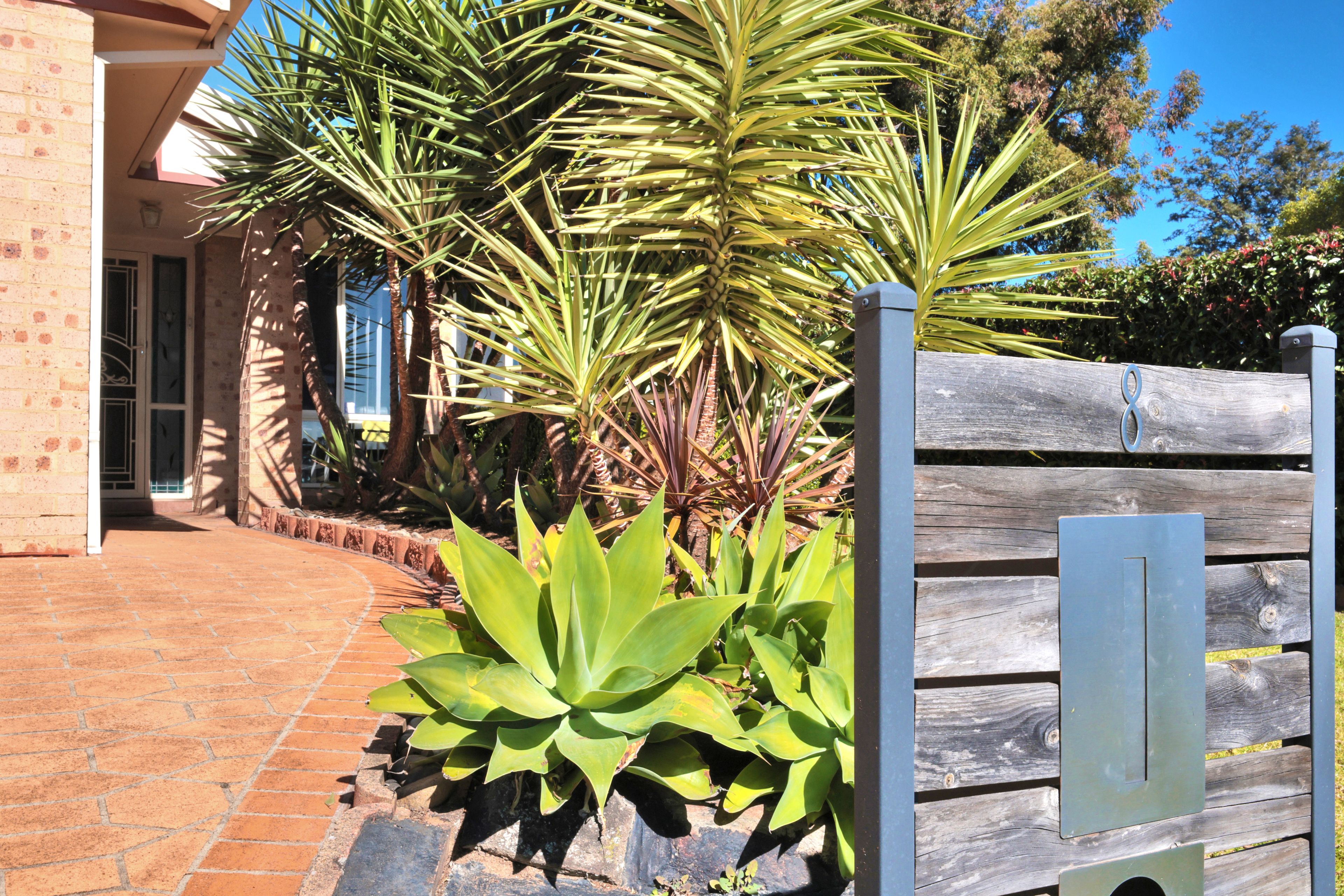 8 Bukari Way, Glenmore Park, NSW 2745