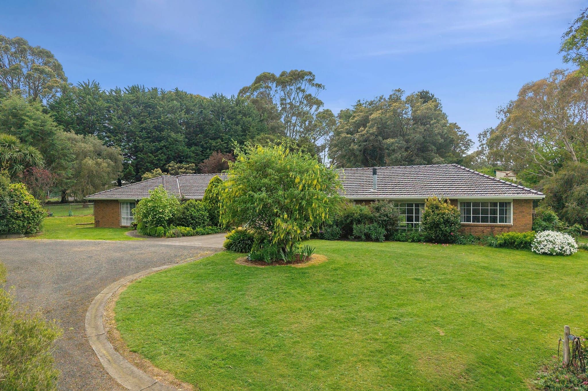 289 Harpers Road, Woodend, VIC 3442
