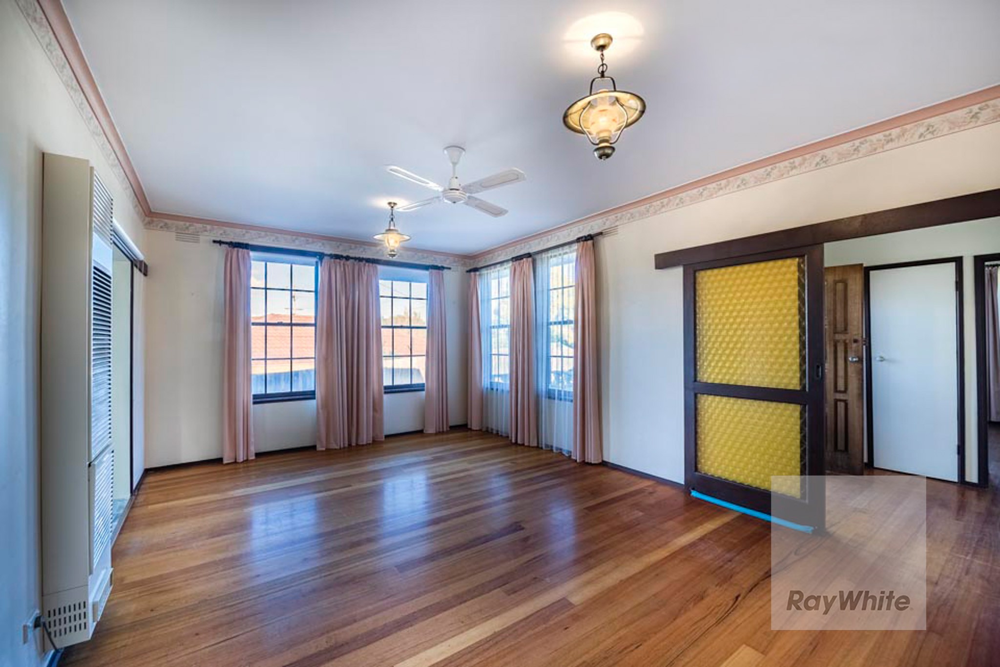 136 Greenhills Road, Bundoora, VIC 3083