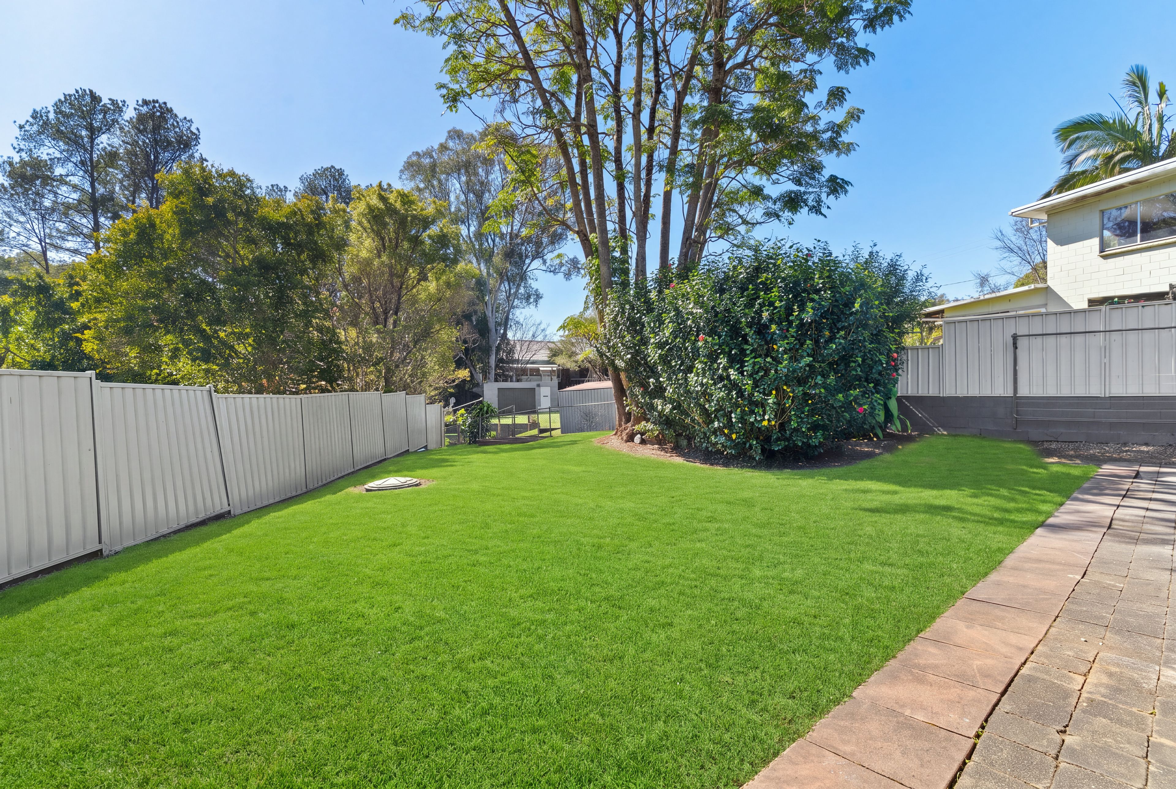 4 Diamond Valley Road — photo 14 of 22