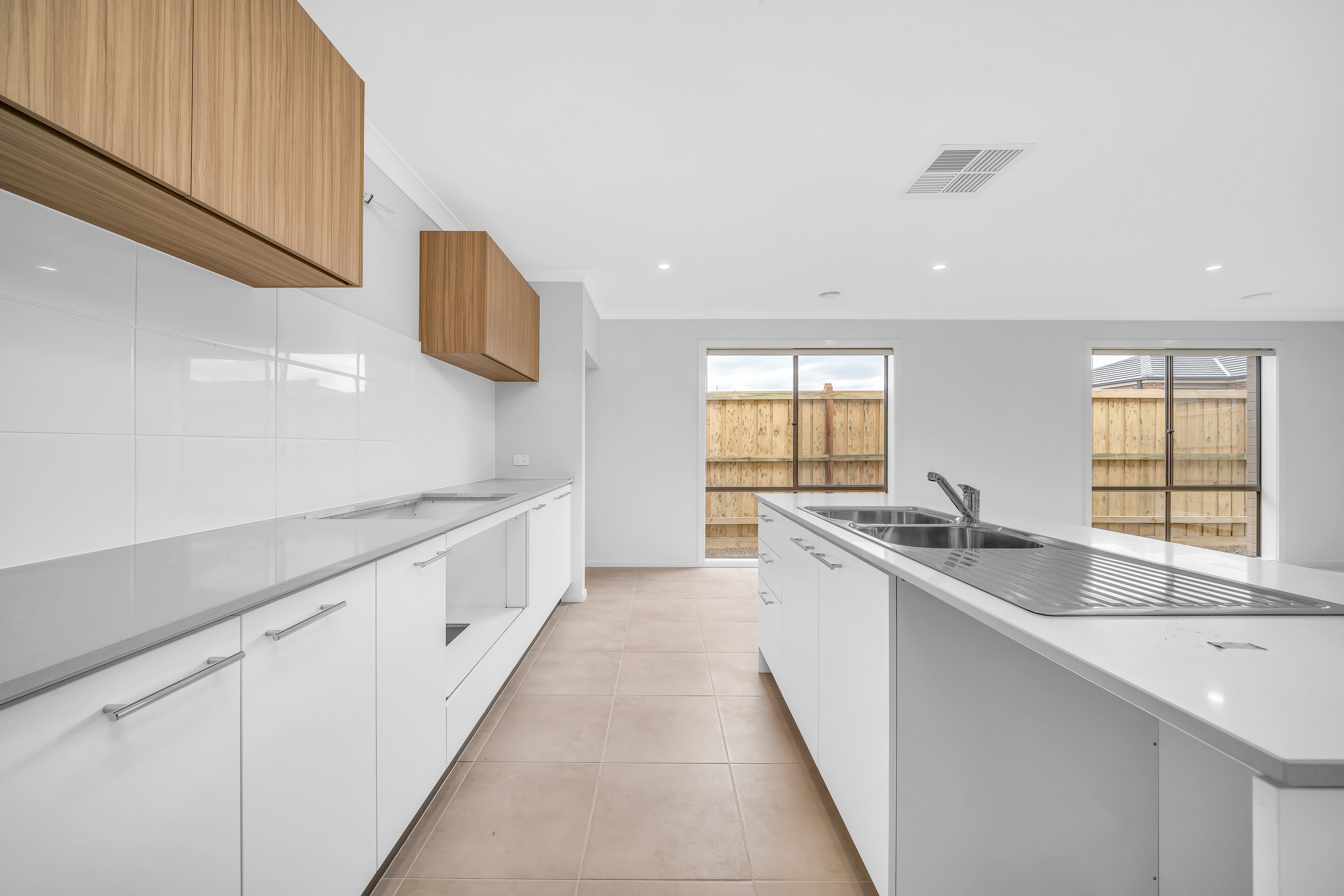 13 Fullback Road, Clyde, VIC 3978