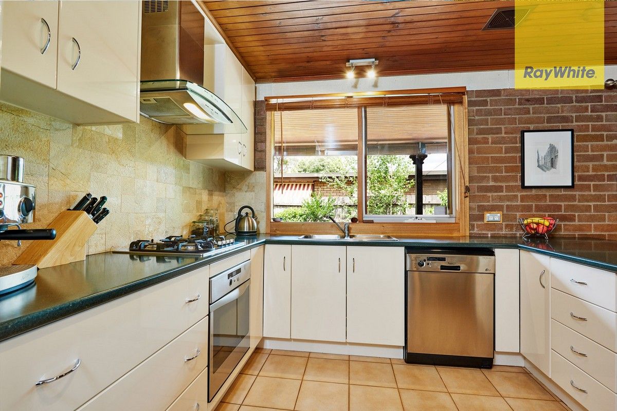 11 Beckenham Drive — photo 8 of 9