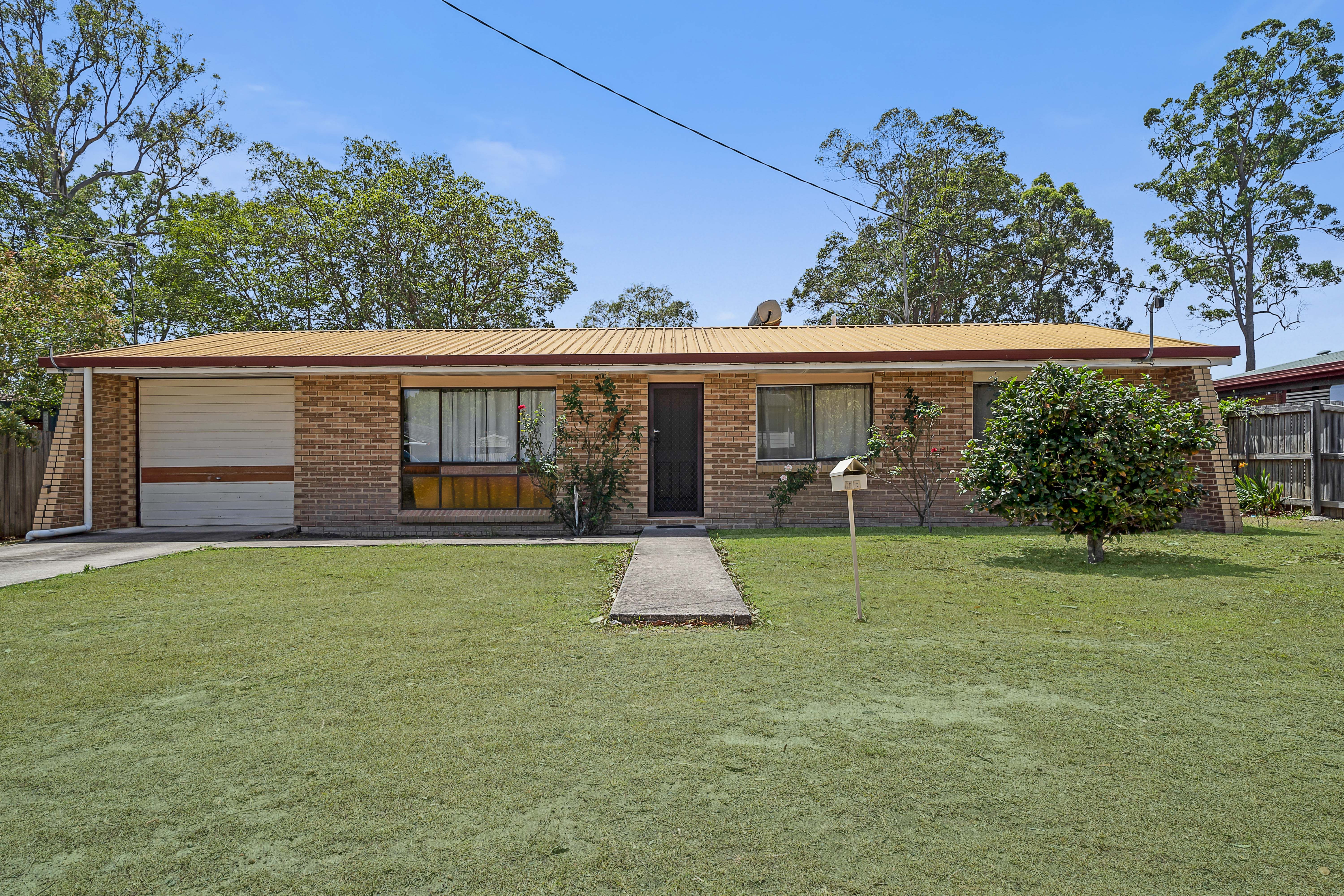 12 Jean Street, Loganlea, QLD 4131