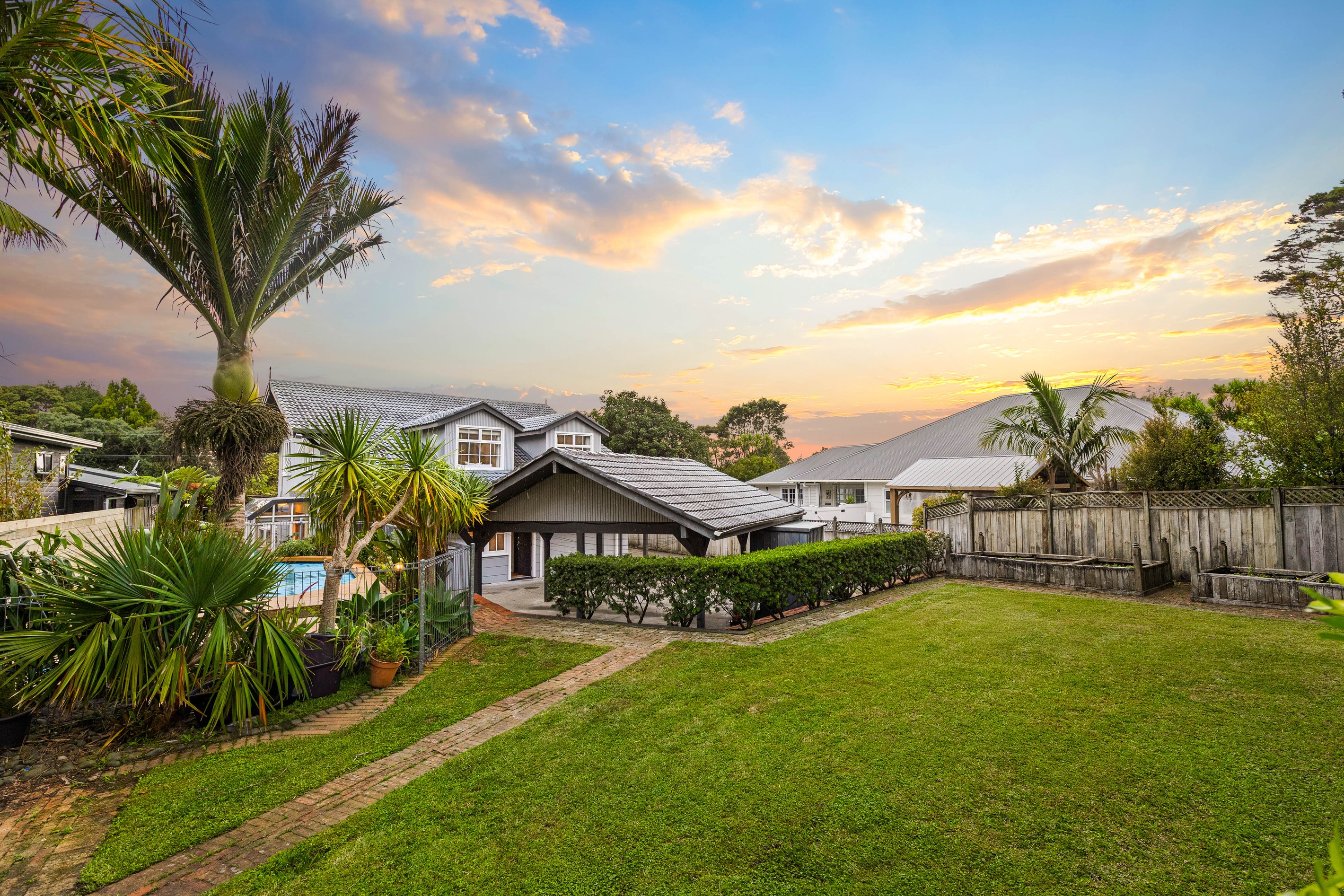 16 Awhiorangi Promenade, Swanson, Waitakere City