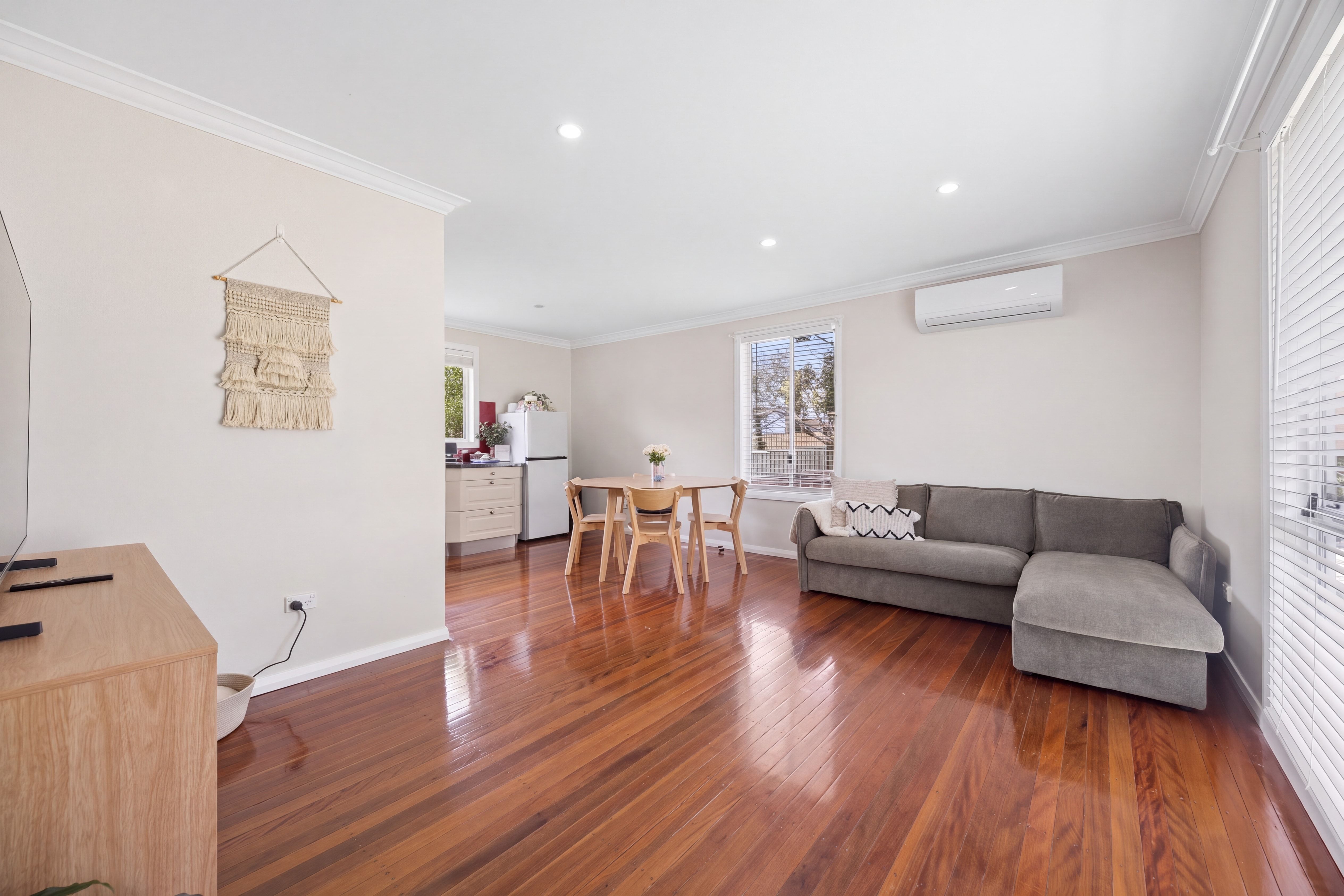 7 Clifton Street — photo 3 of 17