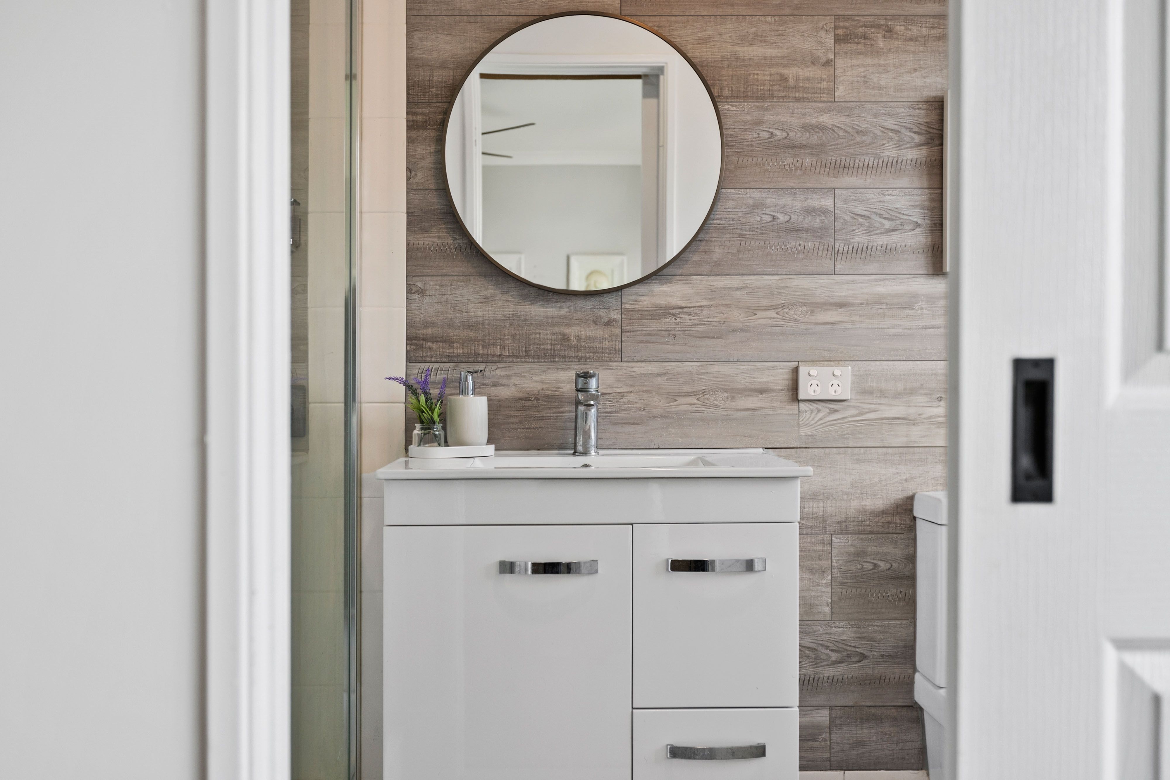 28A Russell Road — photo 15 of 25