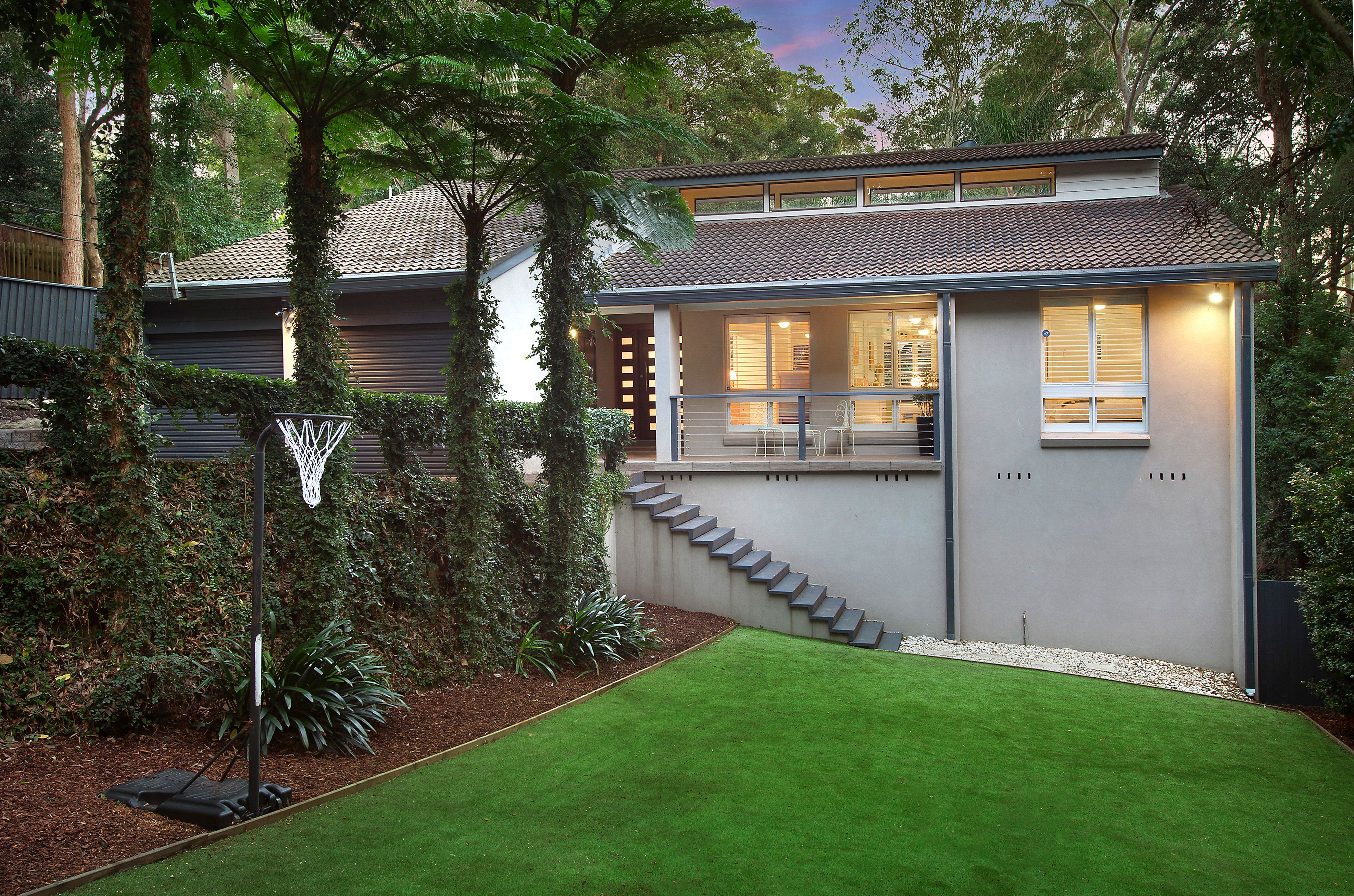 6 Campbell Drive, Wahroonga, NSW 2076