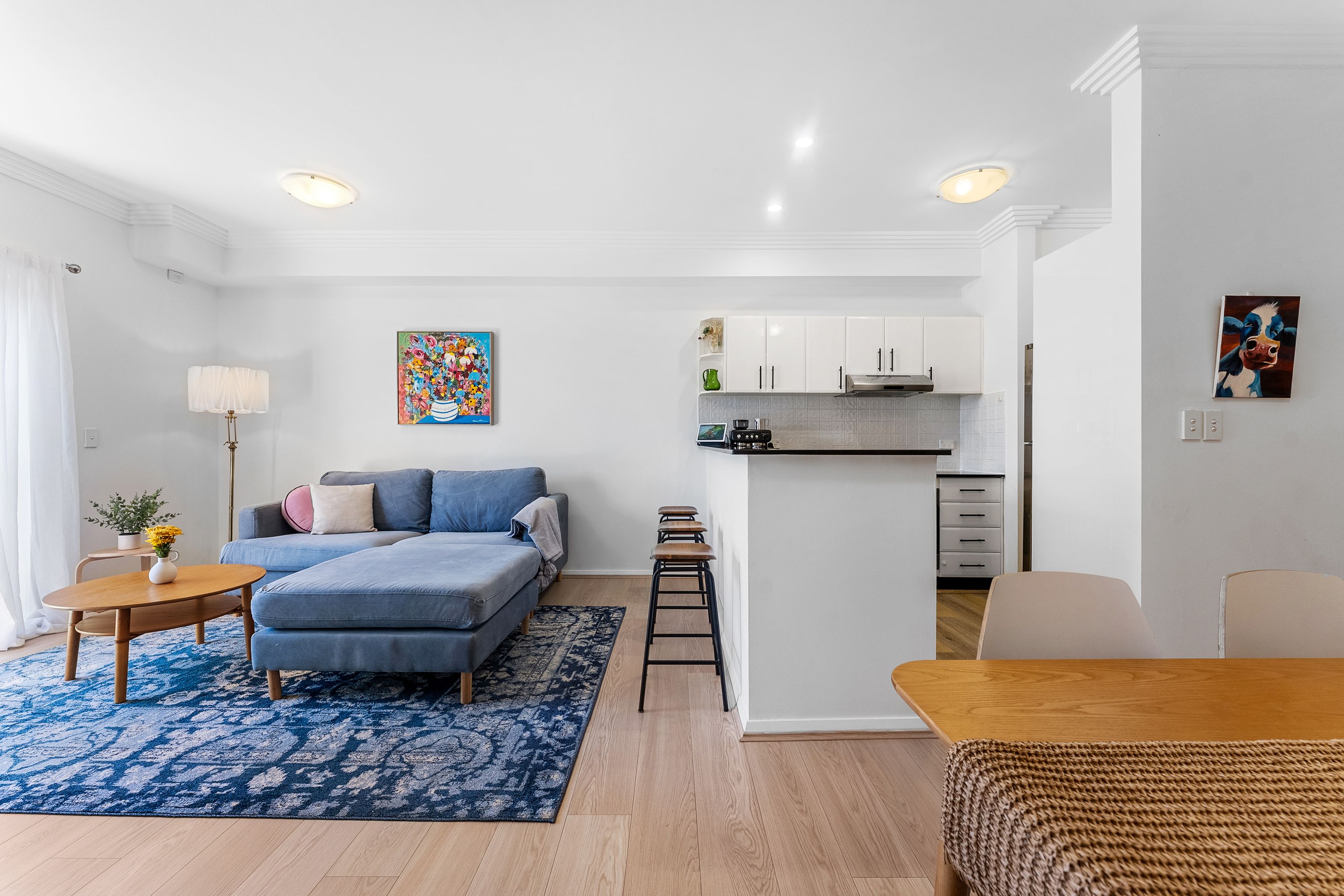 301B/5-11 Sixth Avenue — photo 5 of 15