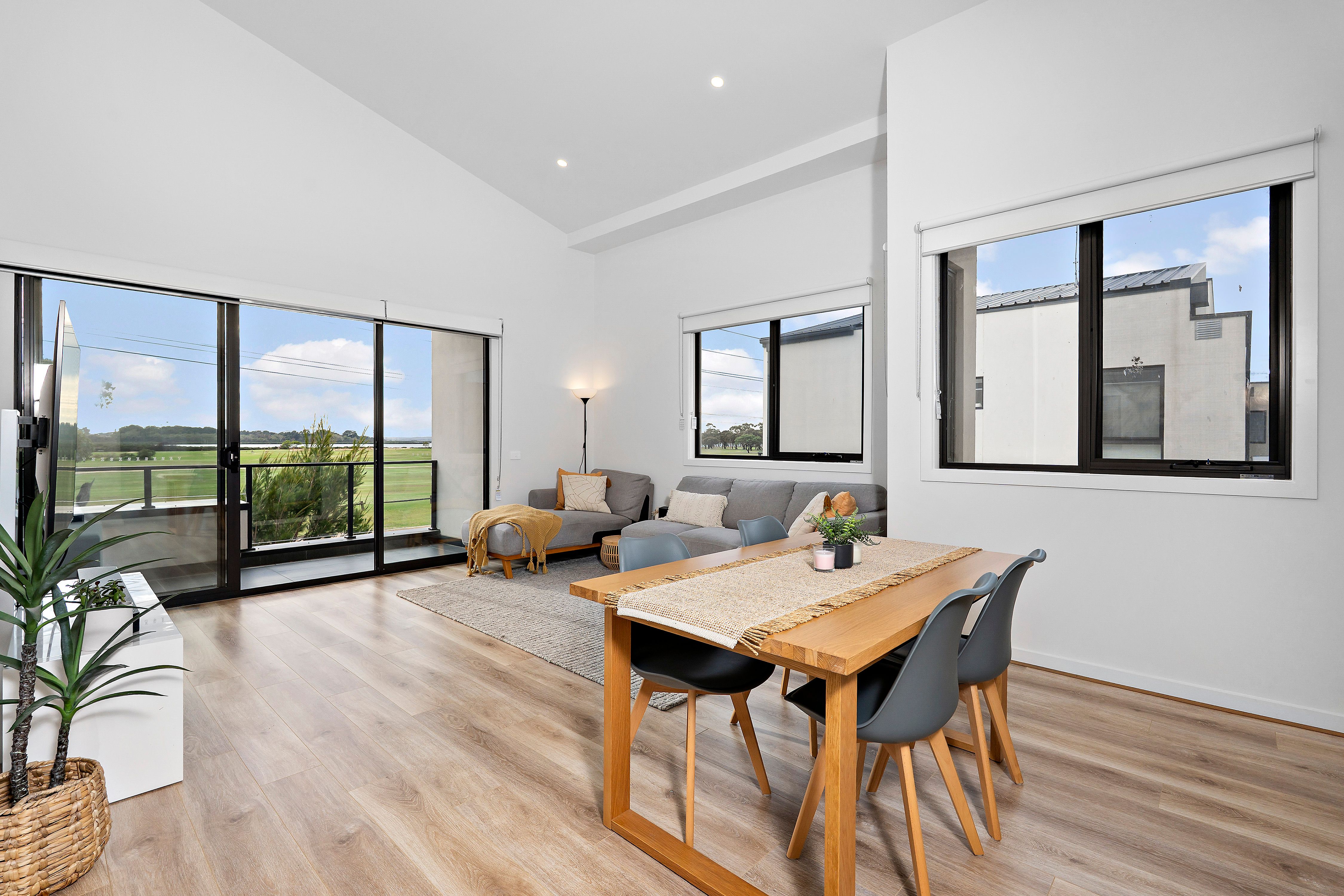 99B Marine Parade, Hastings, VIC 3915