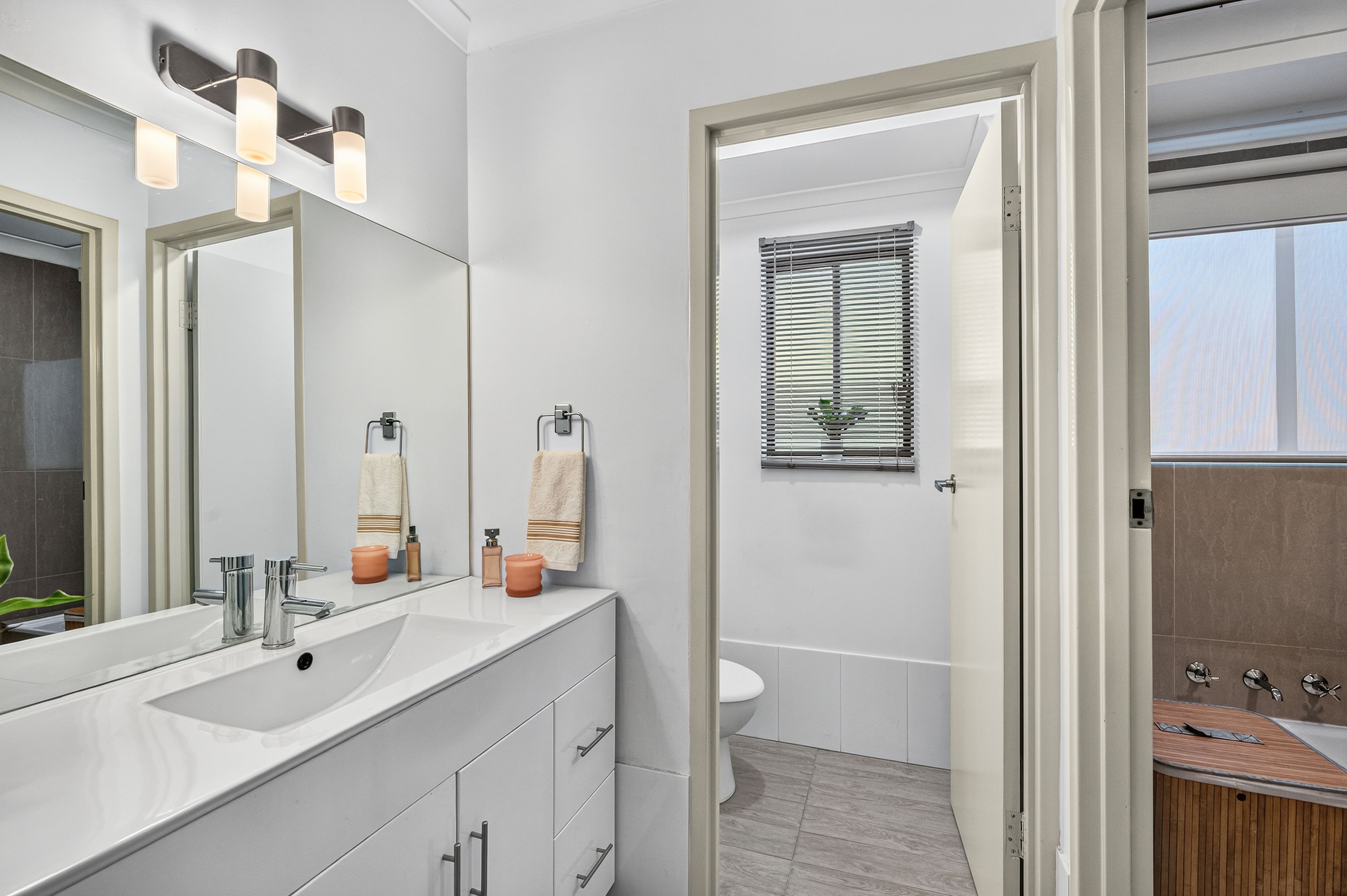 16 Glenalvon Drive — photo 19 of 27