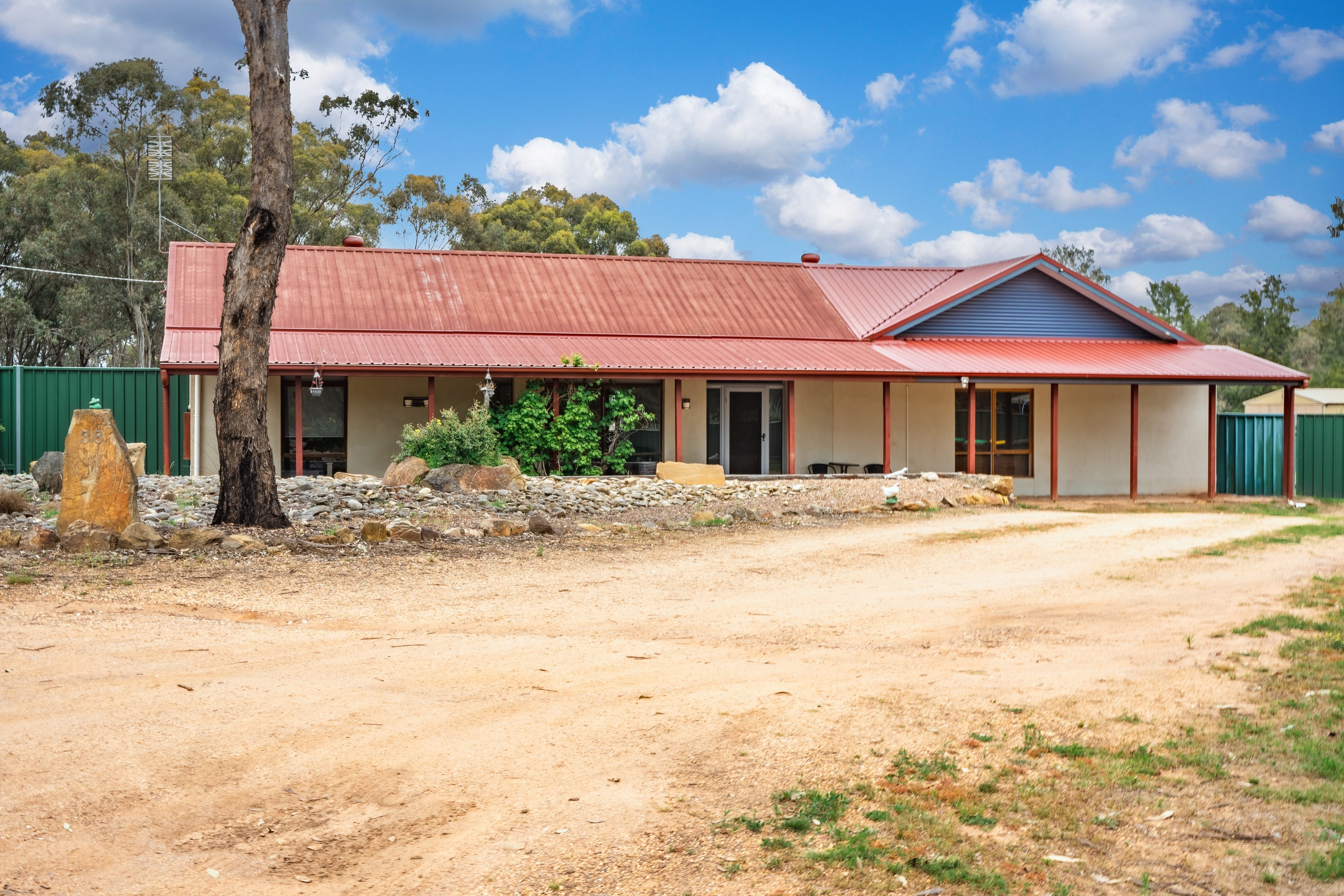 38 Hakea Road, Huntly, VIC 3551