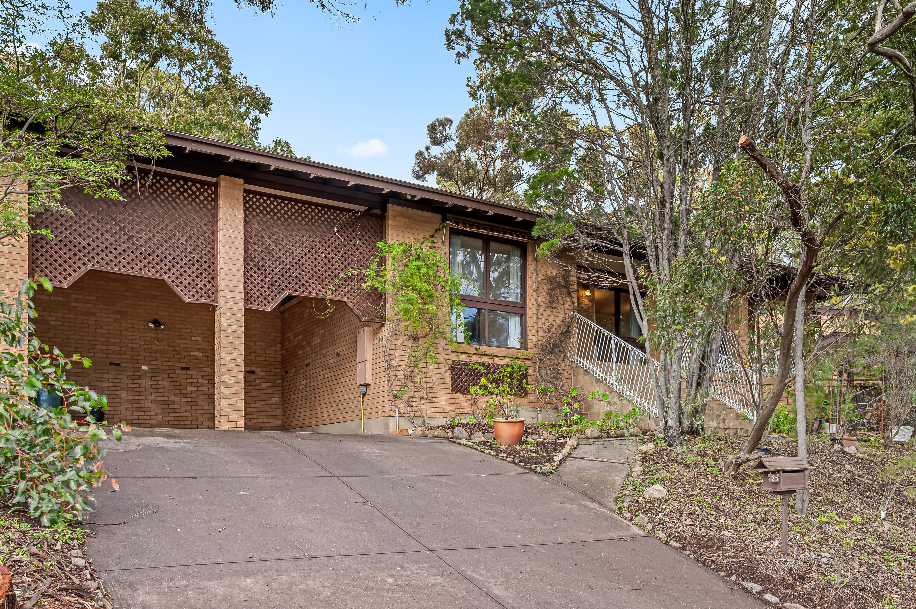 25 Banksia Crescent, Athelstone, SA 5076