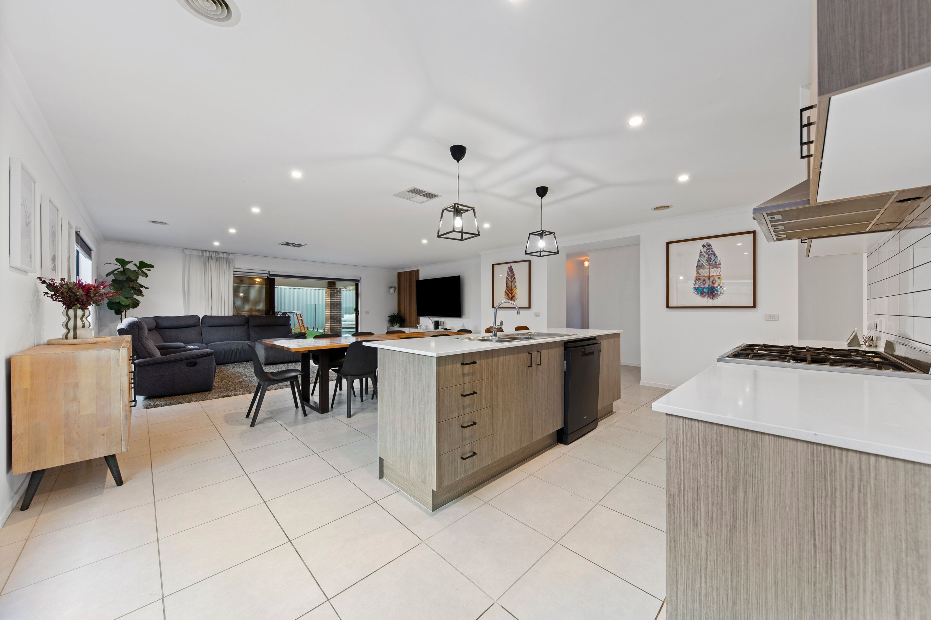 34 Joanne Way — photo 18 of 30