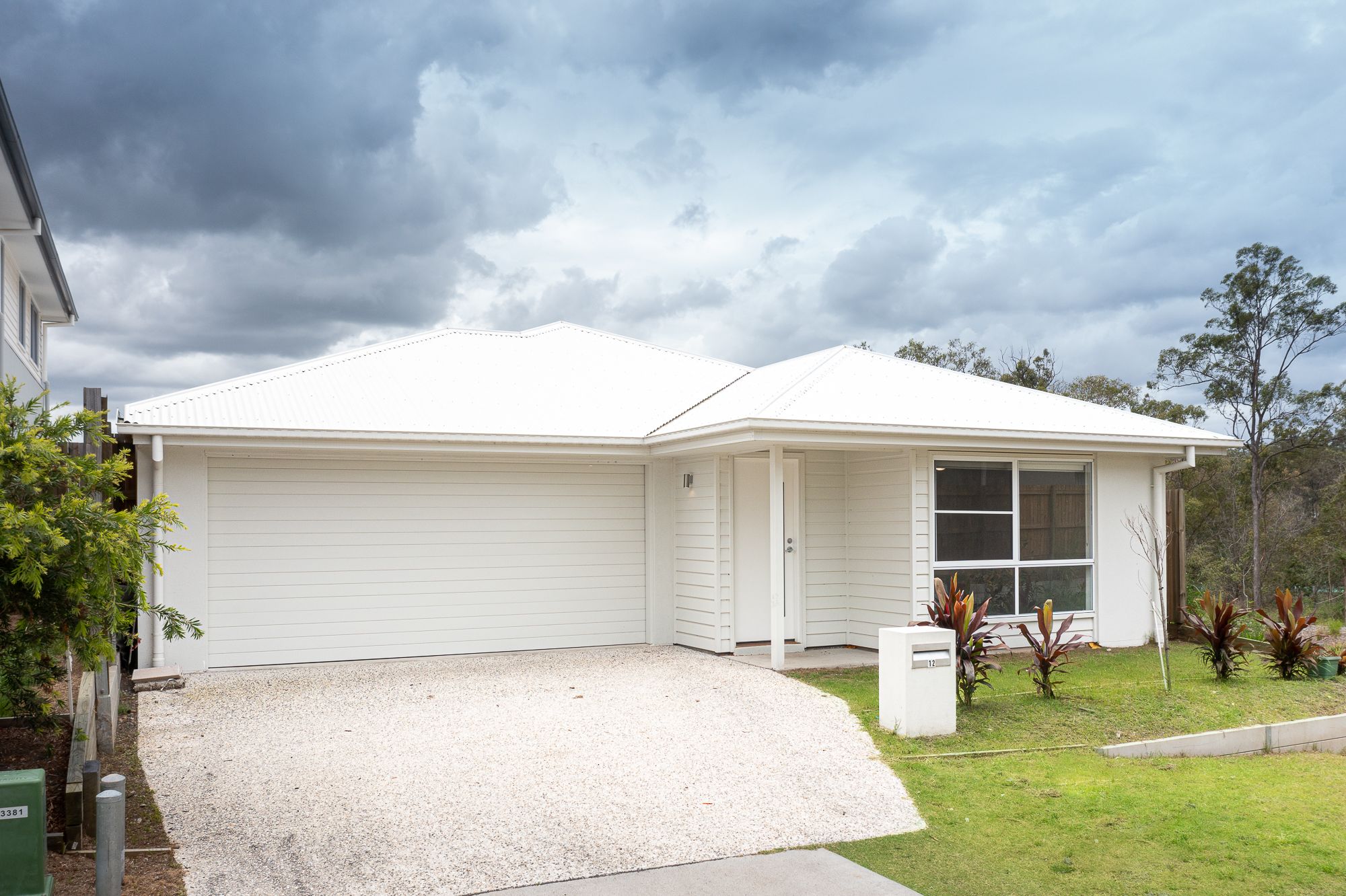 12 Dominic Place, Heathwood QLD 4110
