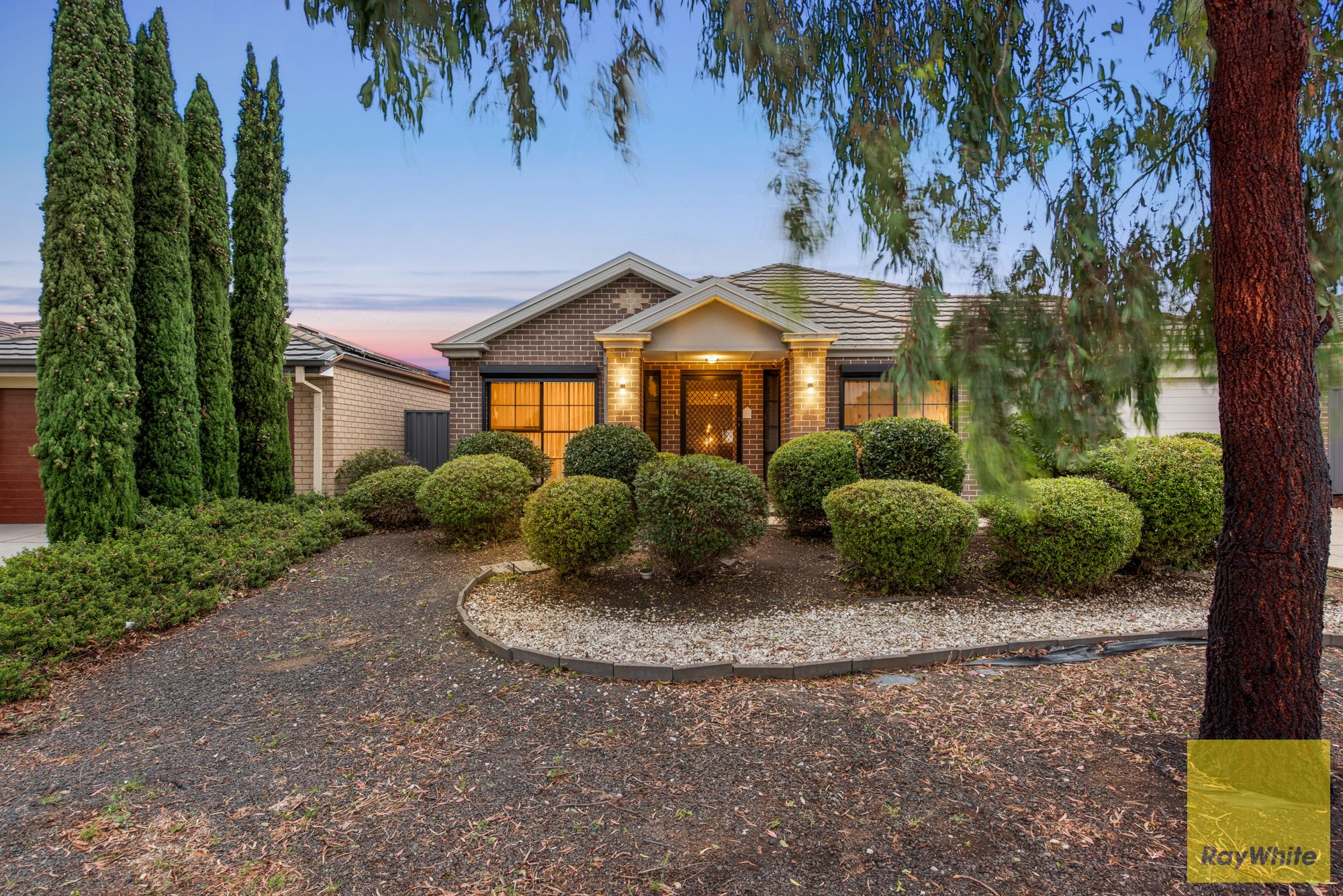14 Barchester Avenue, Truganina, VIC 3029