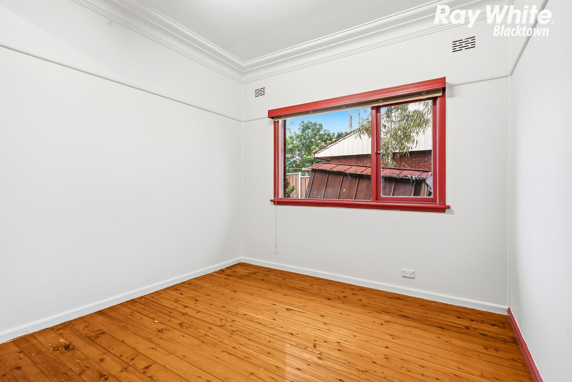 99 Wall Park Avenue — photo 6 of 14