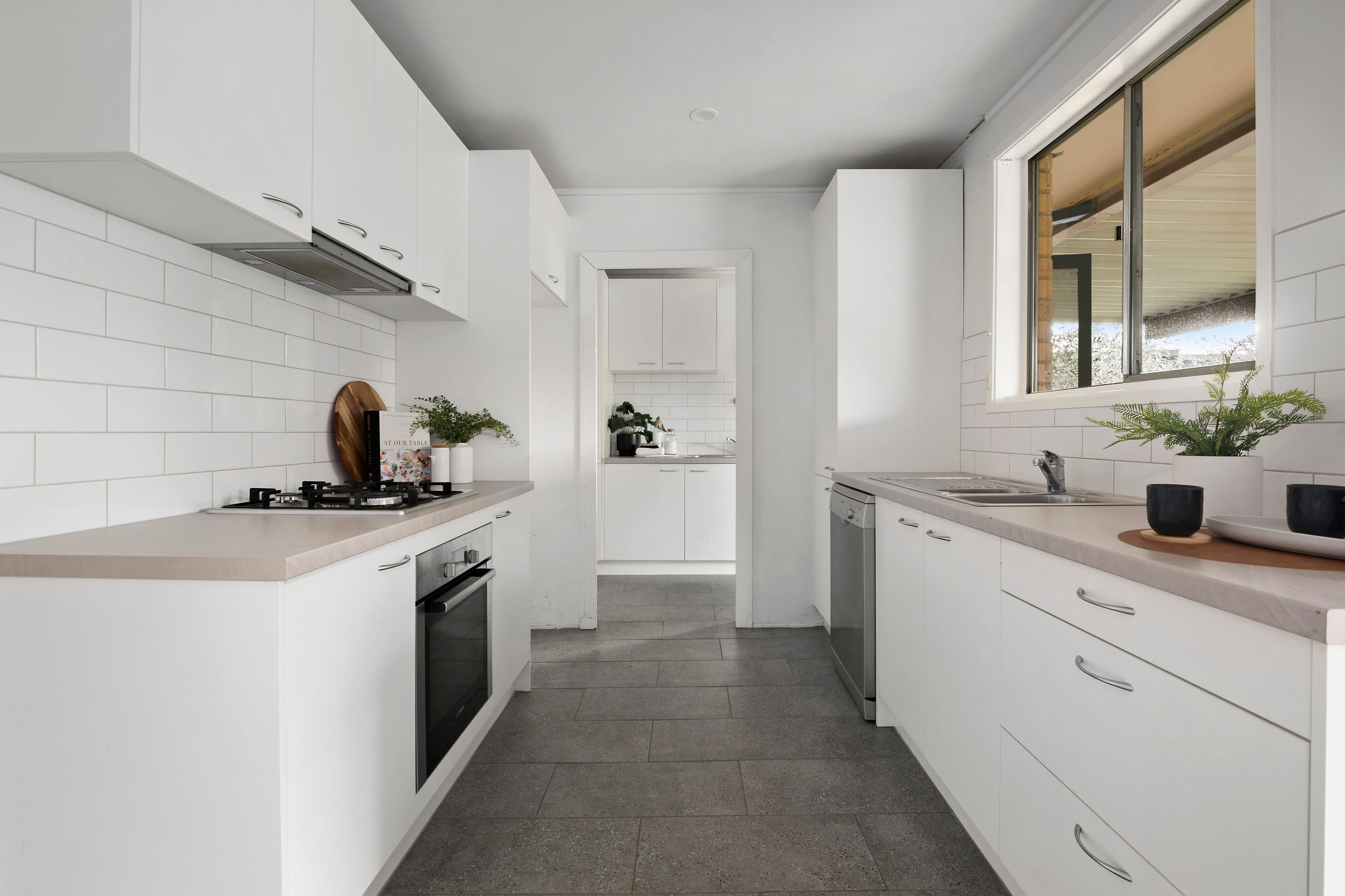 27 Berberis Crescent, Frankston VIC 3199