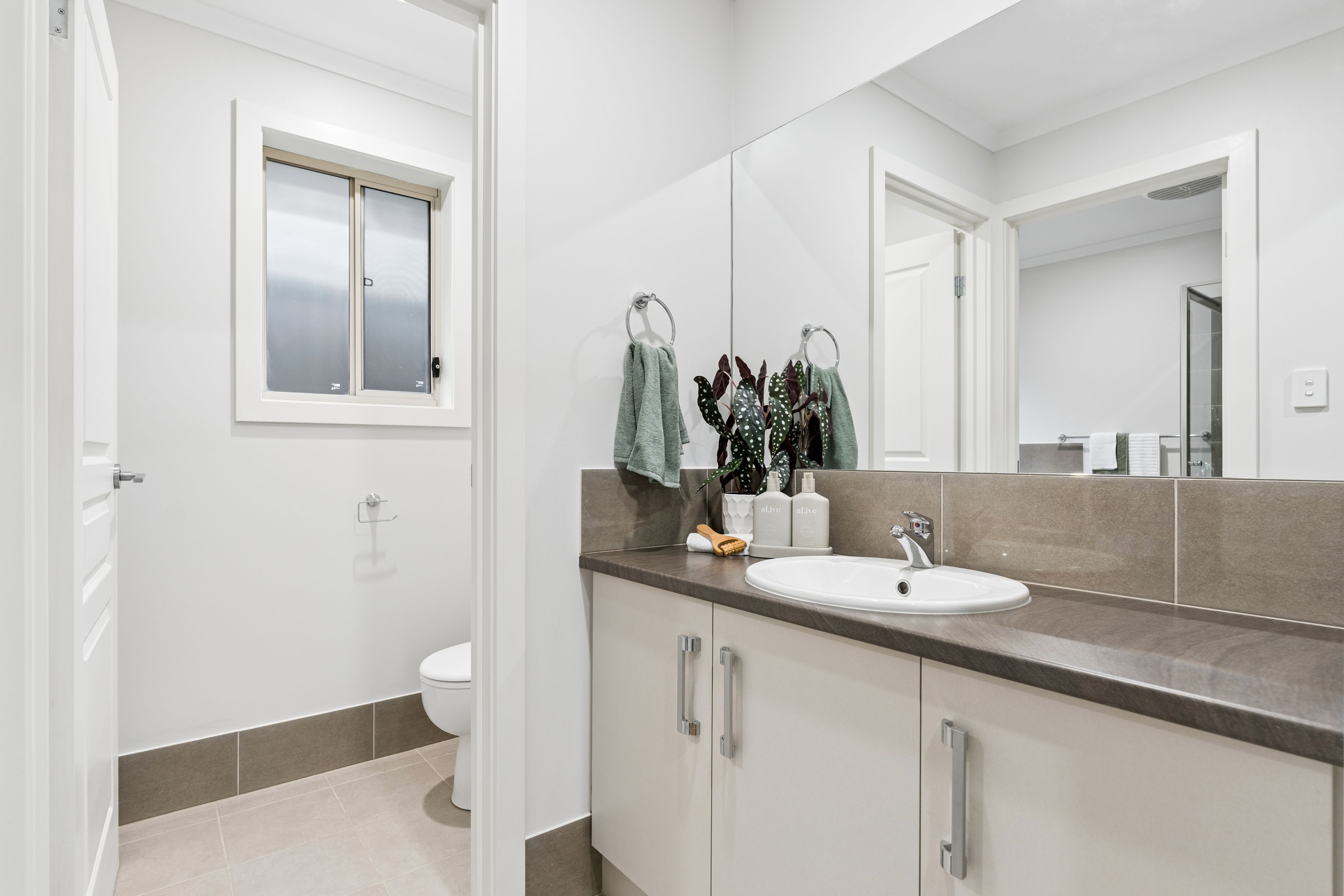 8A Heathfield Street — photo 11 of 16