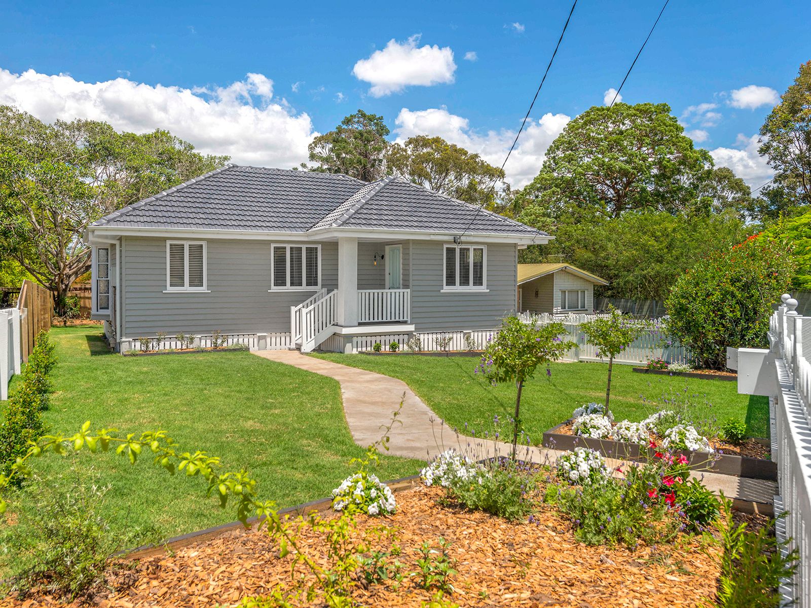4 Corner Street, Brighton, QLD 4017