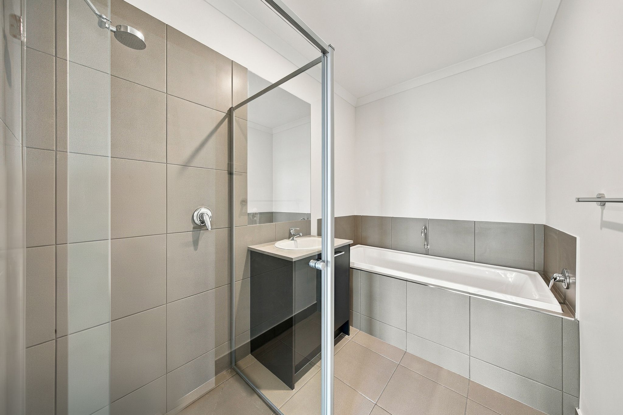 21 Kielder Crescent — photo 10 of 13