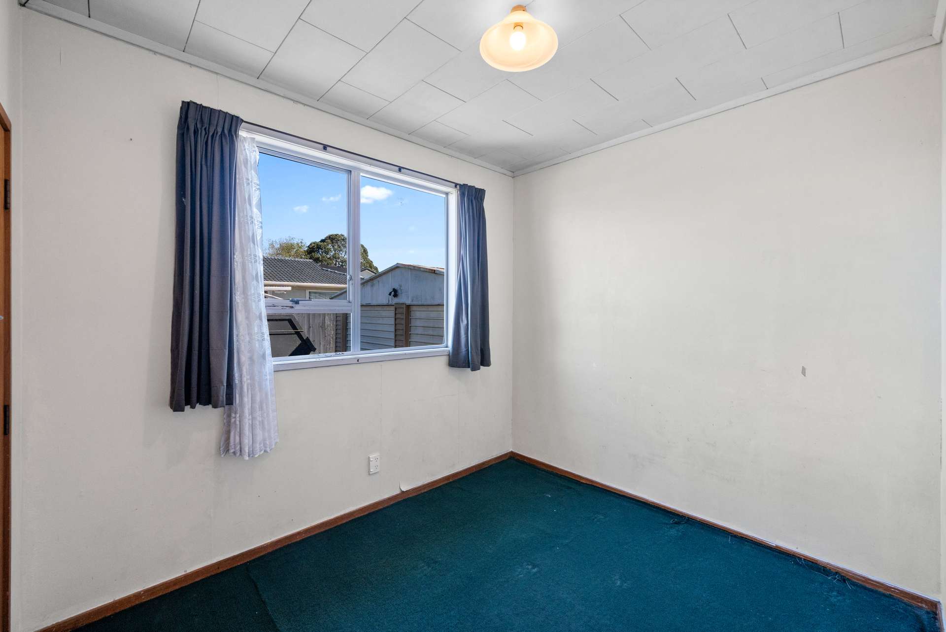 1 Harrow Place photo 7