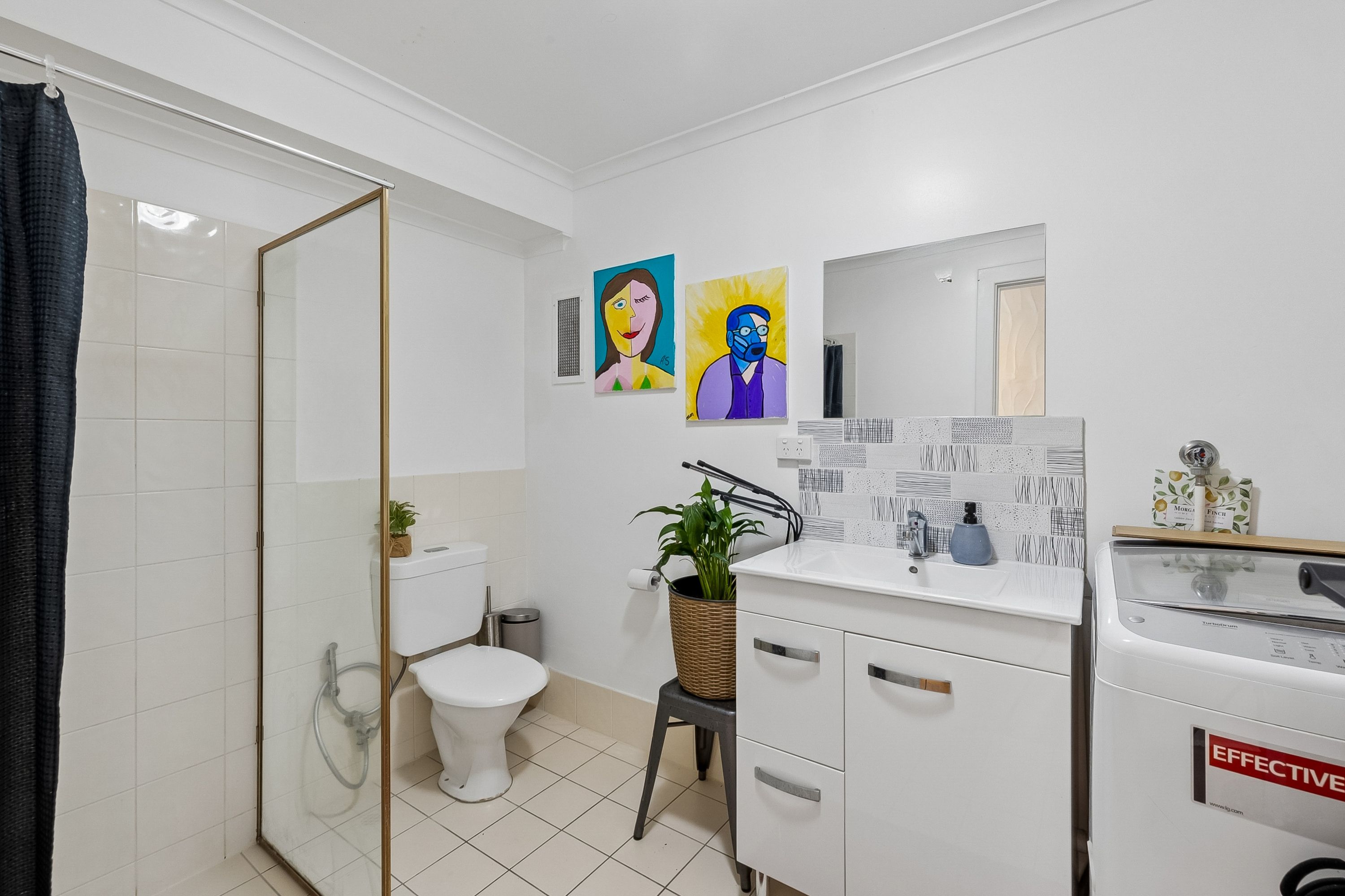10/21 Sturt Street — photo 12 of 12