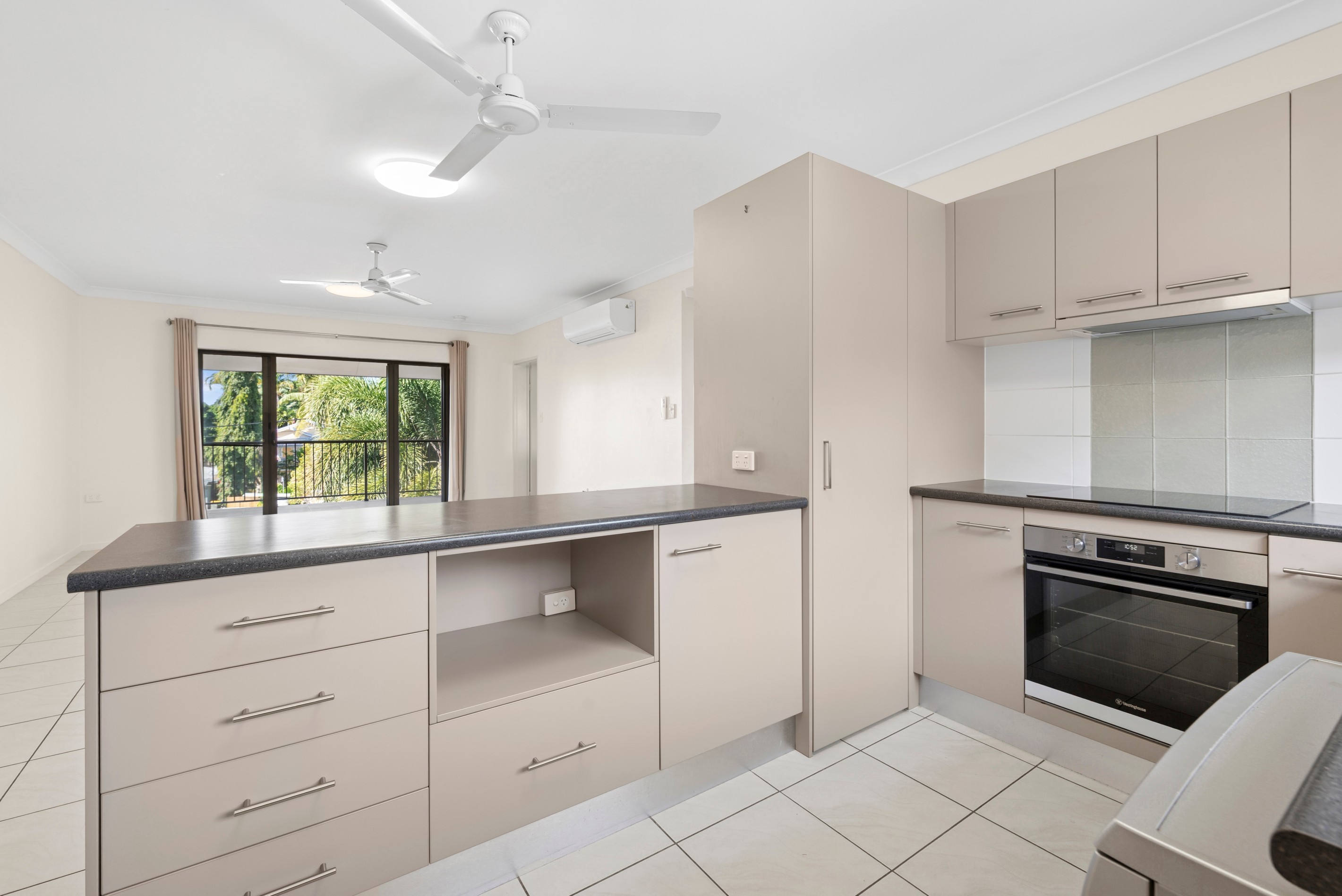 12/68 Charles Street, Manunda, QLD 4870