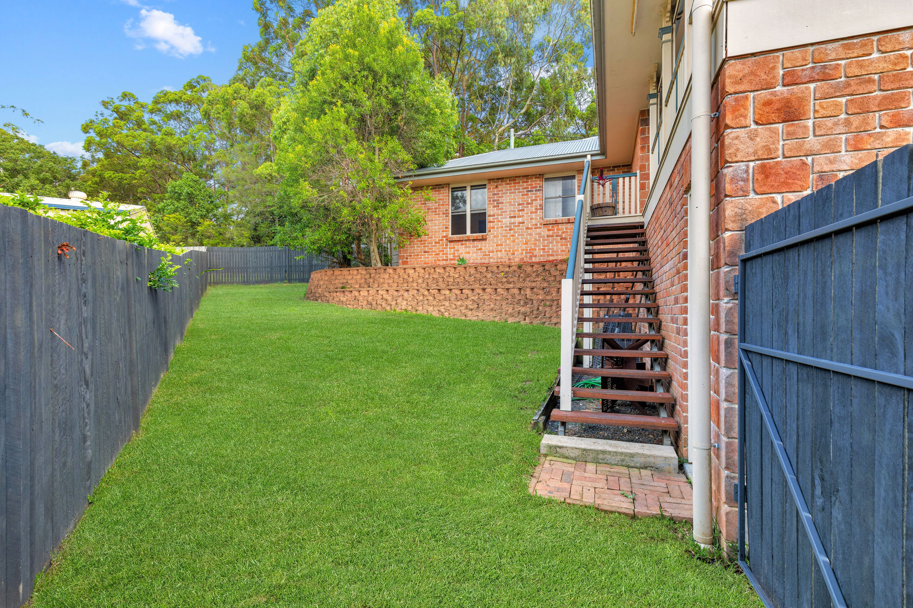 2 Smerdon Way — photo 16 of 16