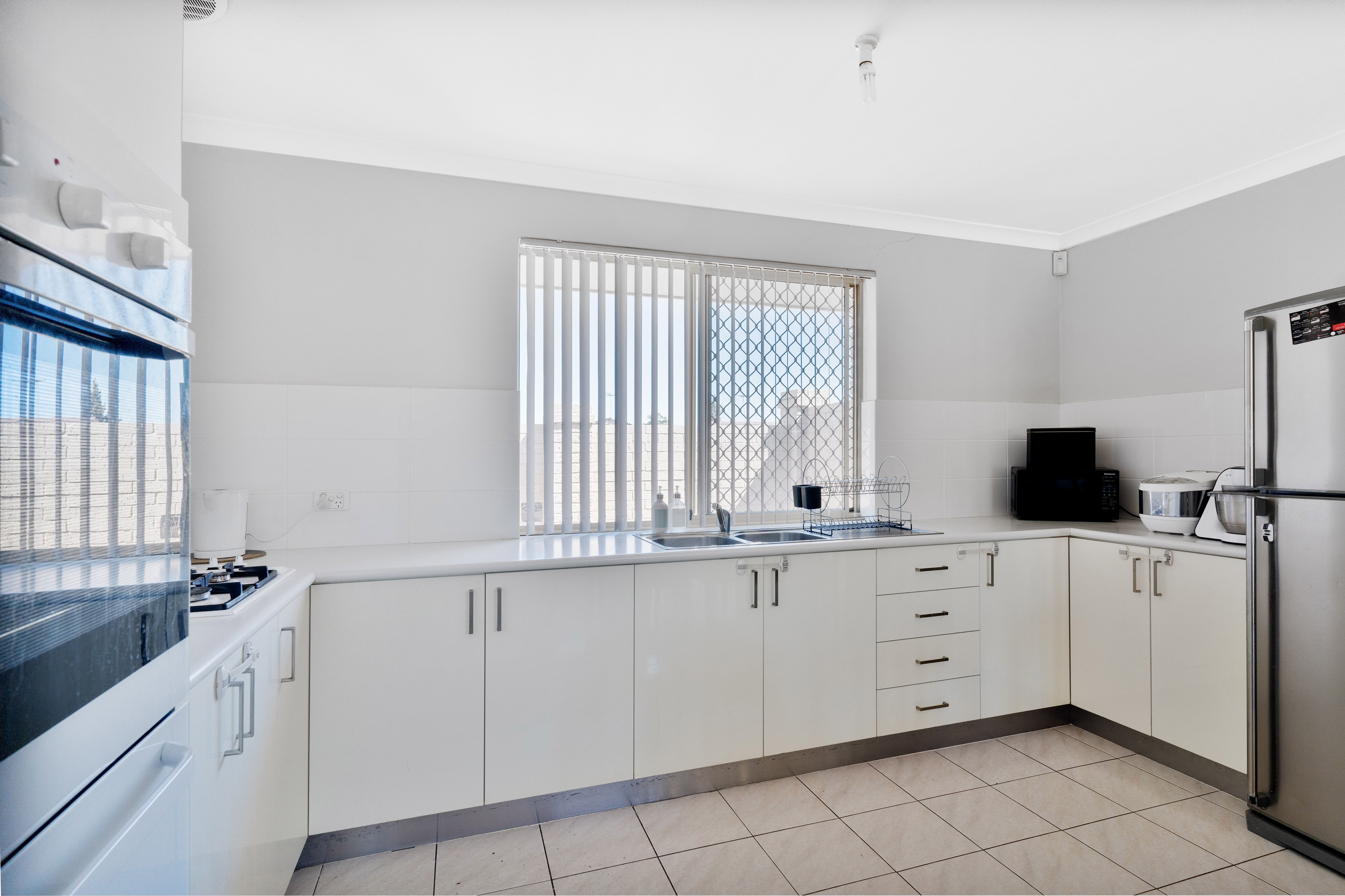 9 Ravenswood Drive, Nollamara WA 6061