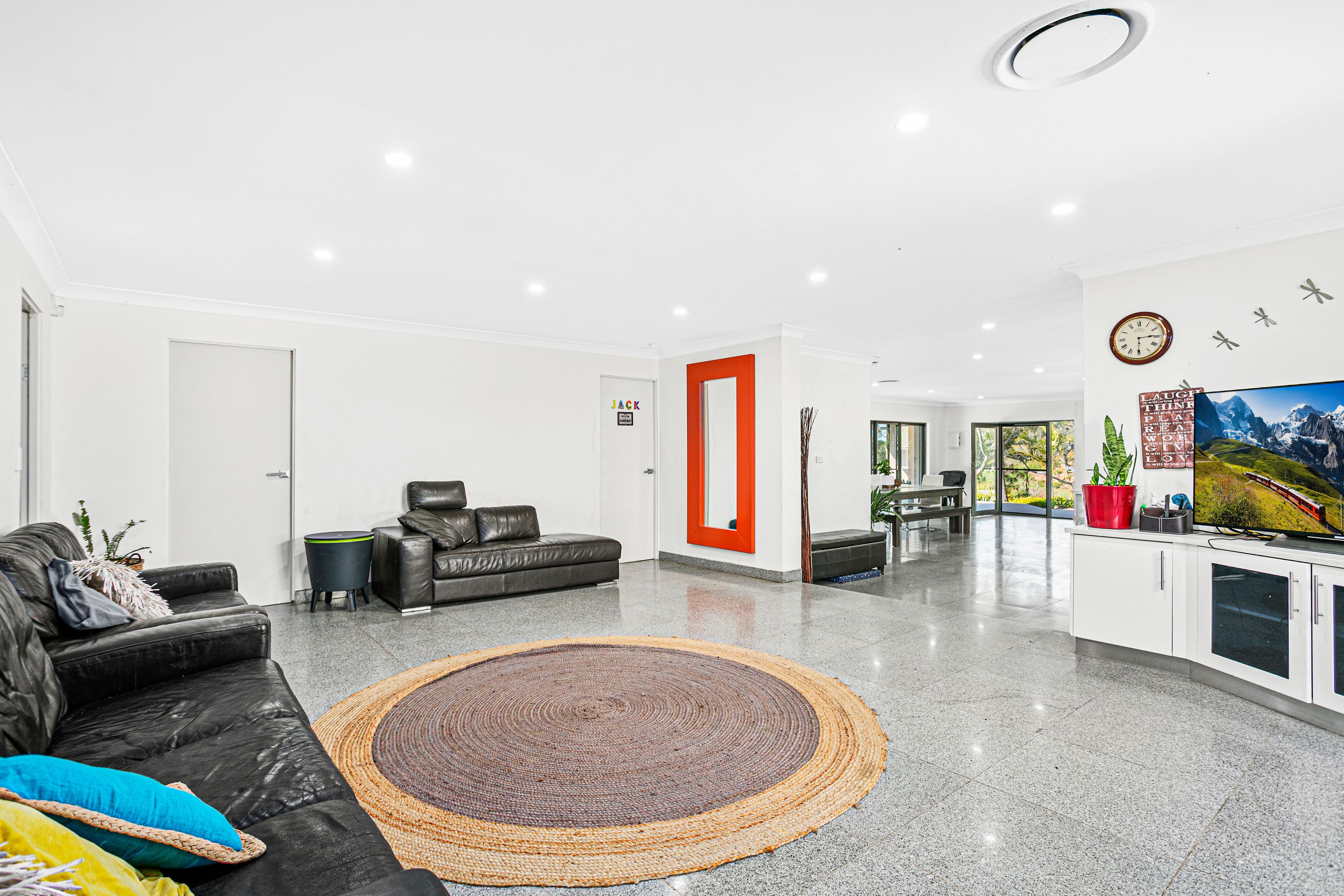 143 North Marshall Mount Road, Marshall Mount, NSW 2530 Leased House