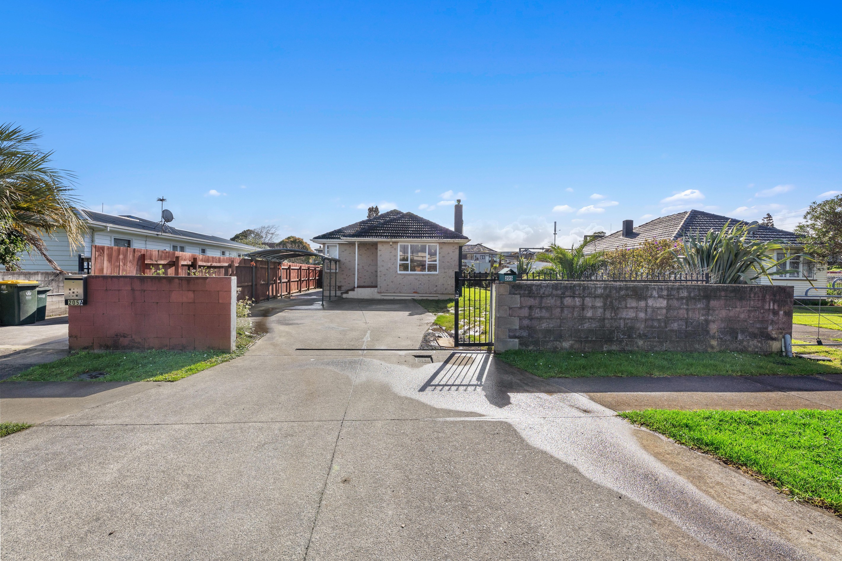 205 Puhinui Road, Papatoetoe, Manukau City