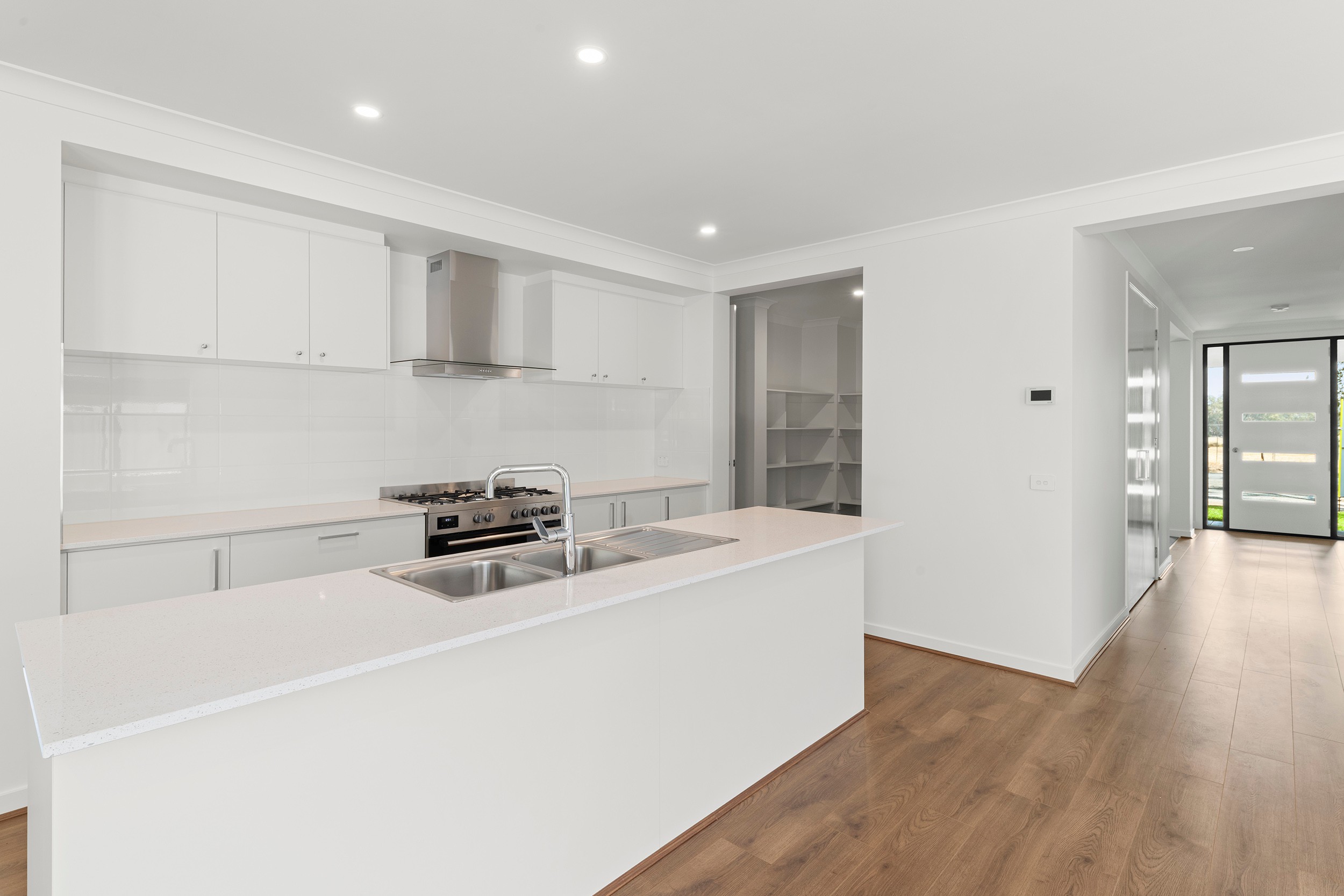 28 Patterson Street, Heathcote, VIC 3523
