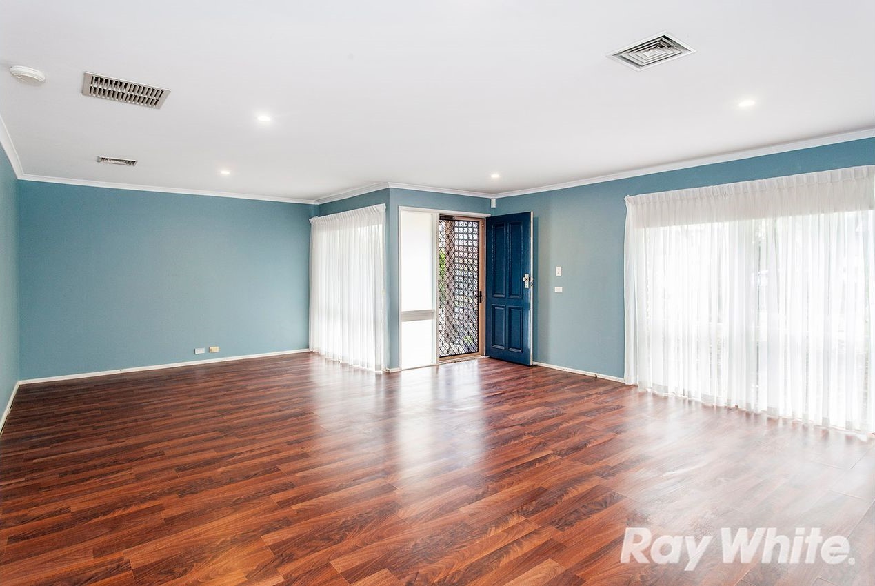 18 Lambourne Avenue, Rowville, VIC 3178