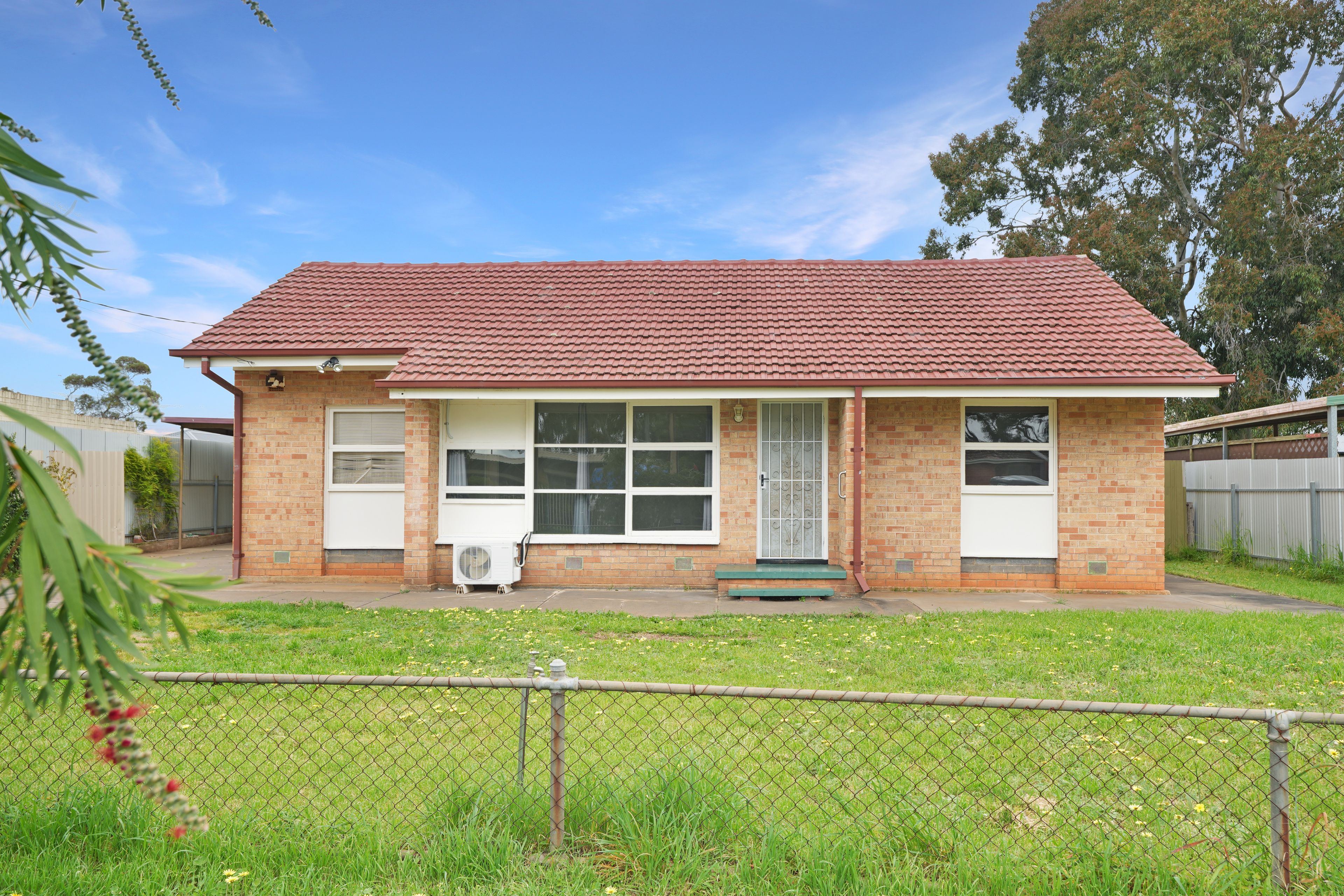 18 Gores Road — photo 16 of 16