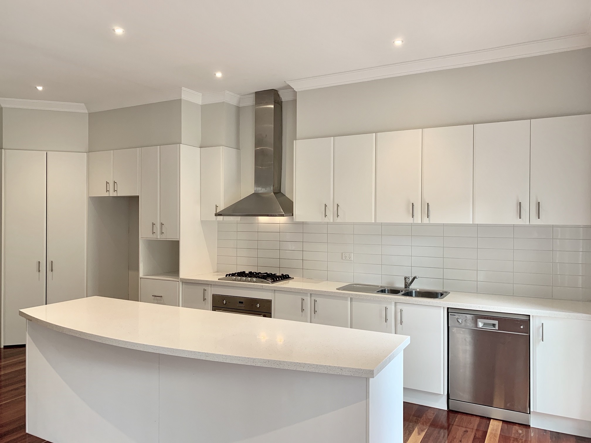 2/4 Cash Grove, Mount Waverley, VIC 3149