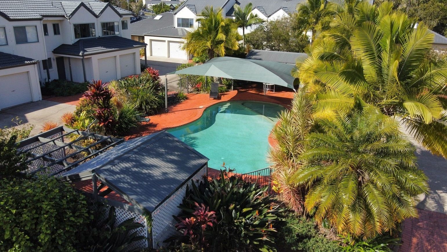 20/28 Dalton Drive — photo 8 of 10