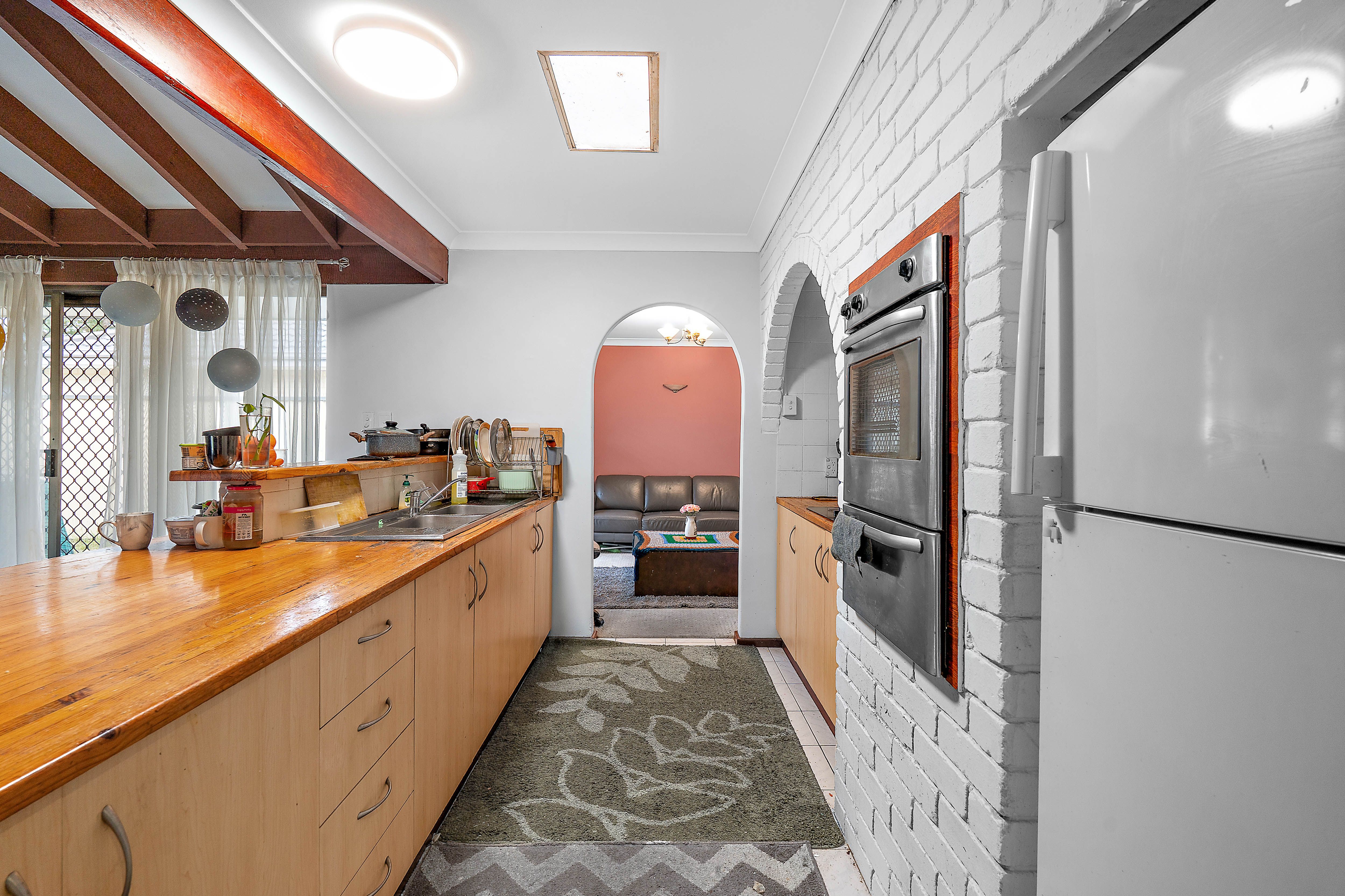 31 Huggins Road — photo 7 of 18