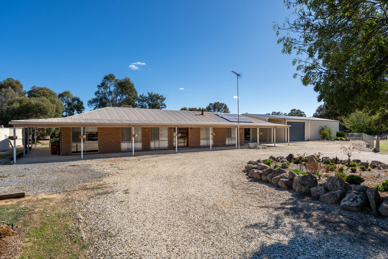 895 Northwood Road, Northwood, VIC 3660