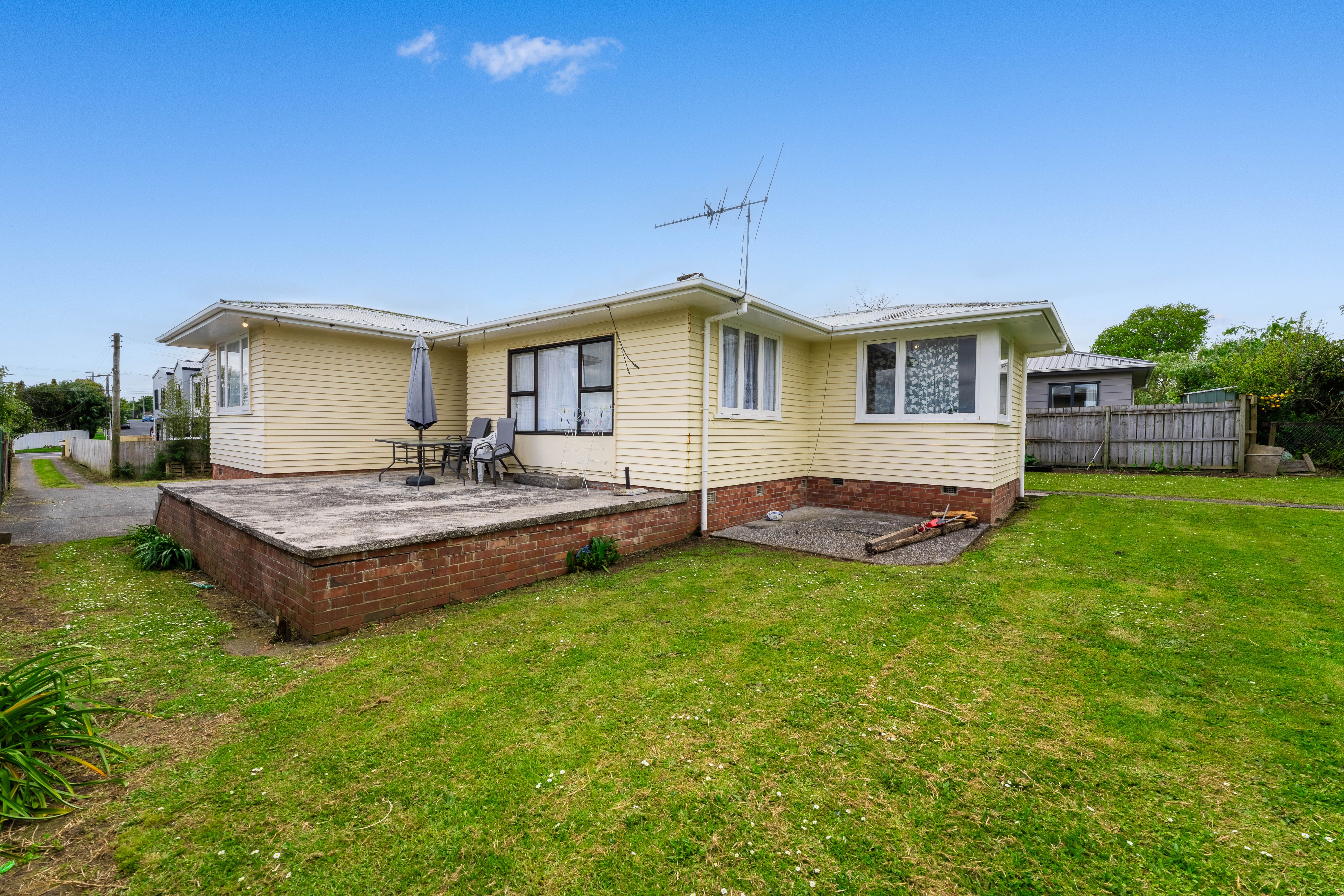 106 Mahia Road, Manurewa, Manukau City