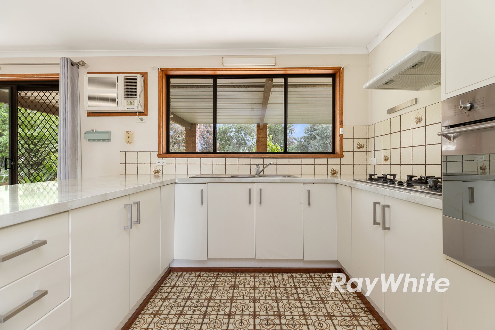 29 Lockington Road — photo 8 of 24