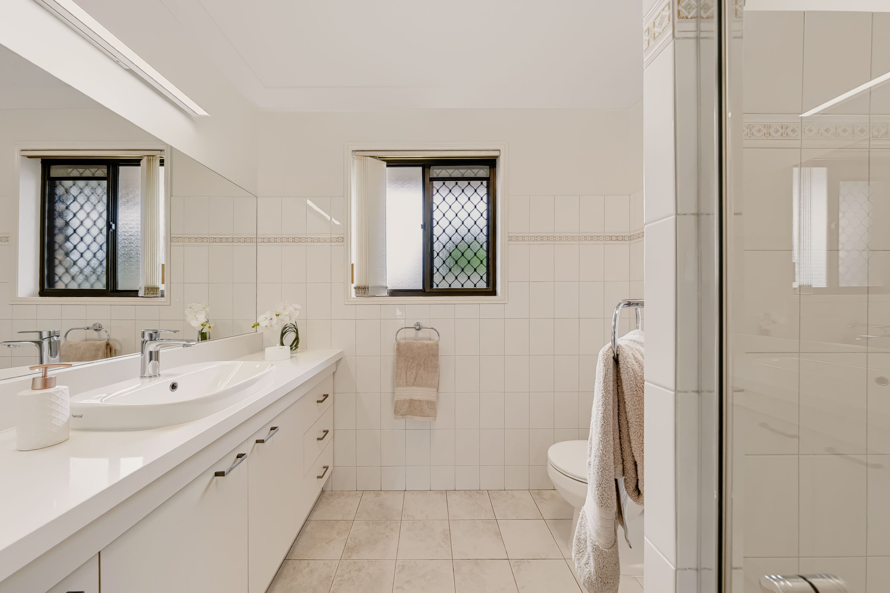40 Somerton Street — photo 20 of 27